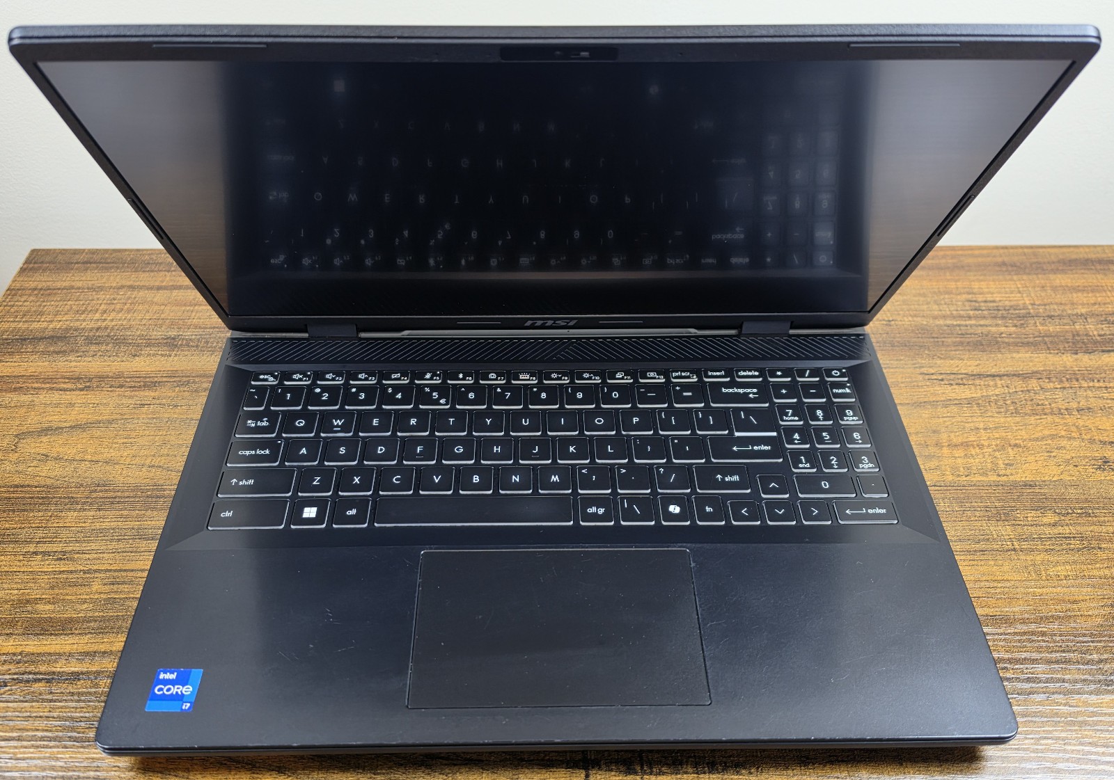 MSI CreatorPro M16 – 16″ FHD+ 144Hz – i7-14650HX – RTX 3000 – 32/1TB – ***READ**