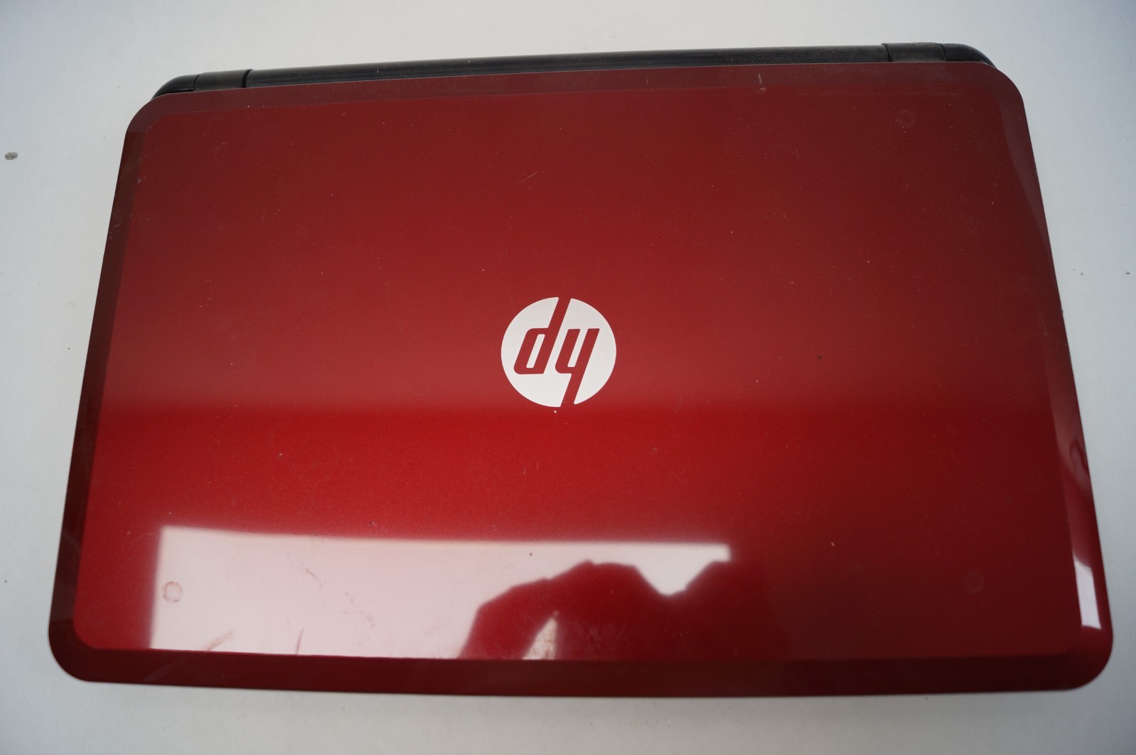 HP 15-D017CL 15″ A6-52000 APU 2.0GHz 1TB HDD AMD Radeon HD 8400 READ PoR E112
