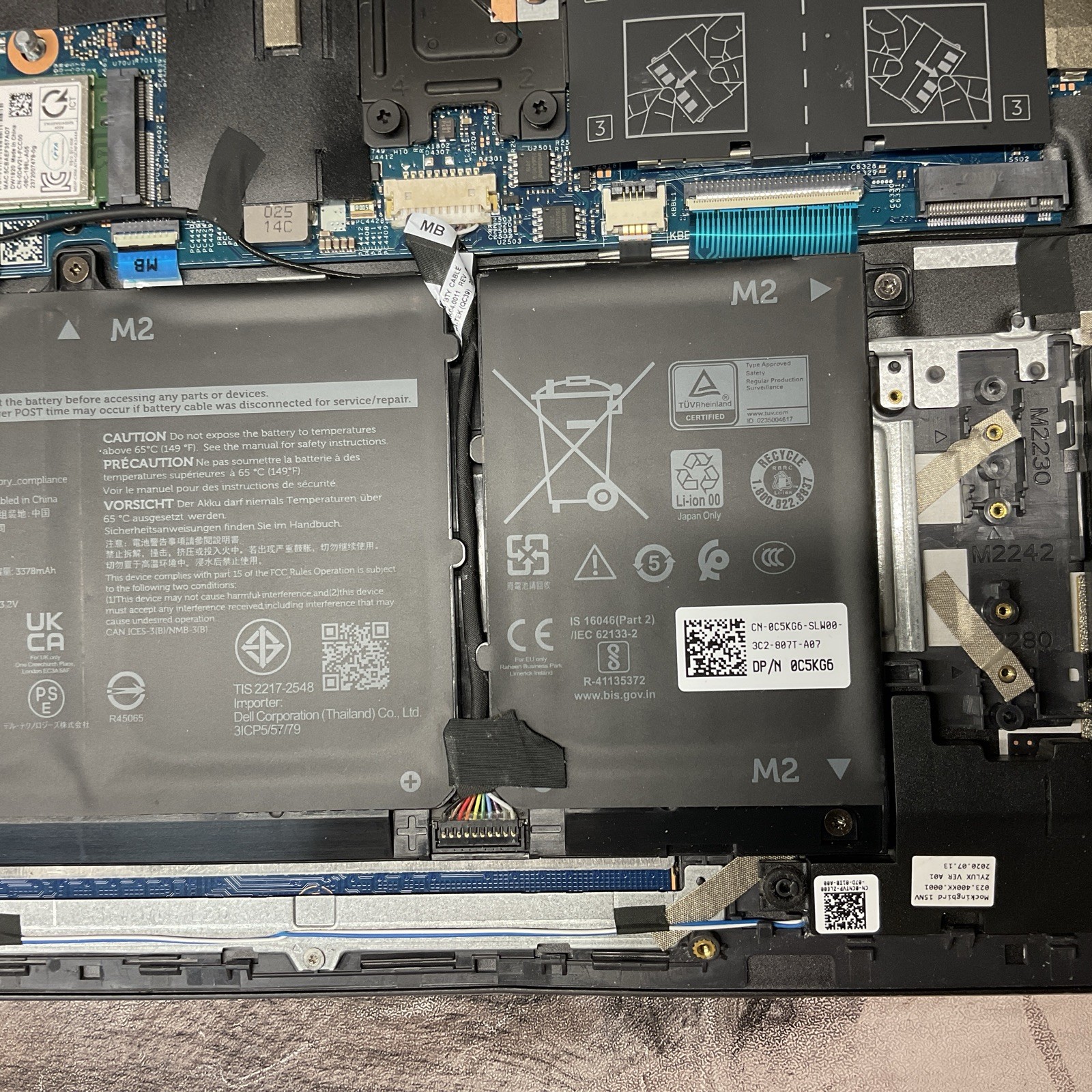 Dell Vostro 15 5501 / i5 10th Gen / BIOS Unlocked / No RAM / No SSD / C5