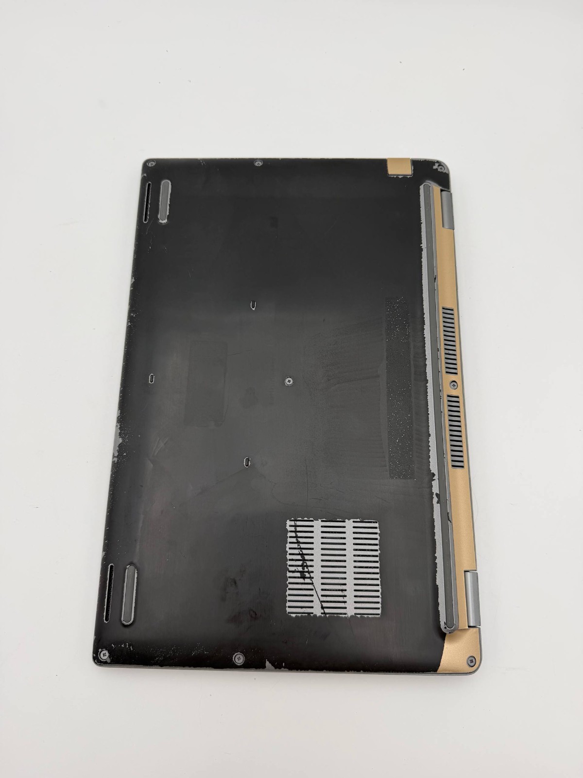 Dell Latitude 5420 14″ HD i7-1165G7 No ram/ssd/charger Fair condition