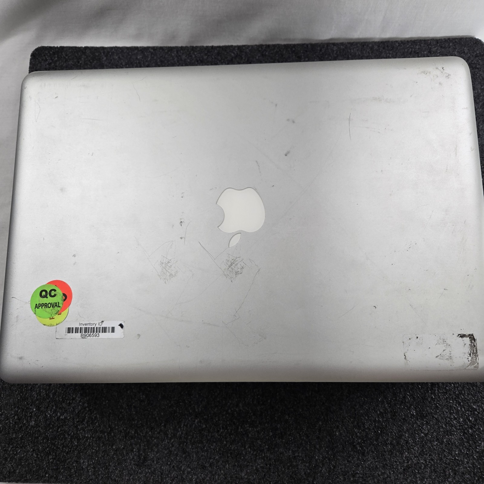 Lot of (4) Apple MacBook Pro A1286 Core 2 Duo – Mixed condition — PARTS