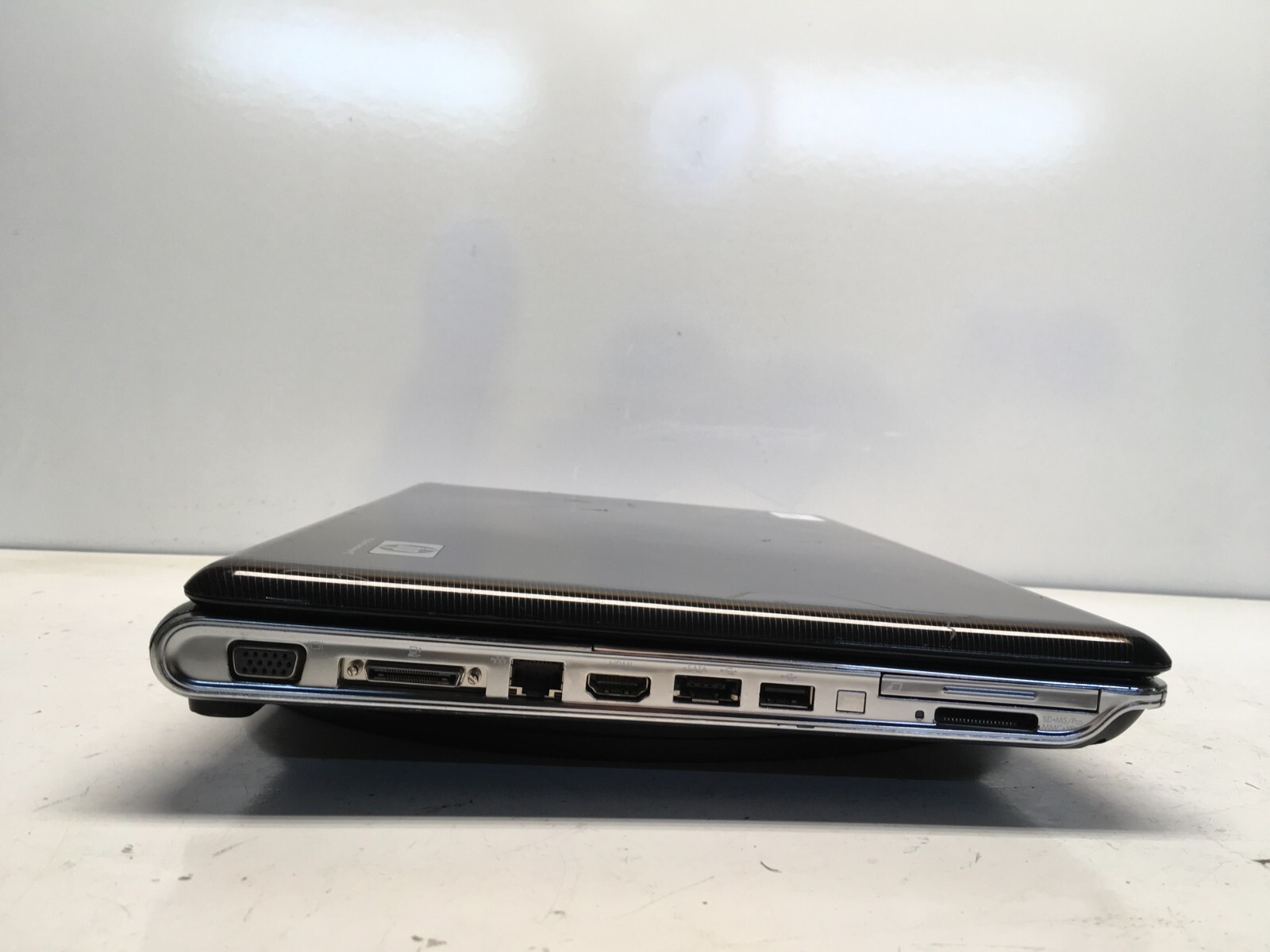HP Pavilion DV6-2162NR Intel i3-M330 2.13GHz 4 GB NO HDD No Batt