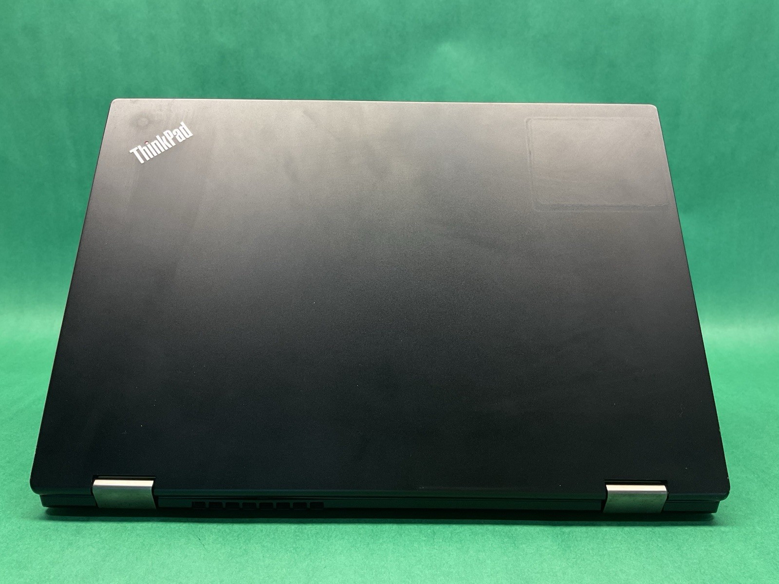 Lenovo Yoga L380 i5-8250u – Powers On – NO HARD DRIVE- Untested