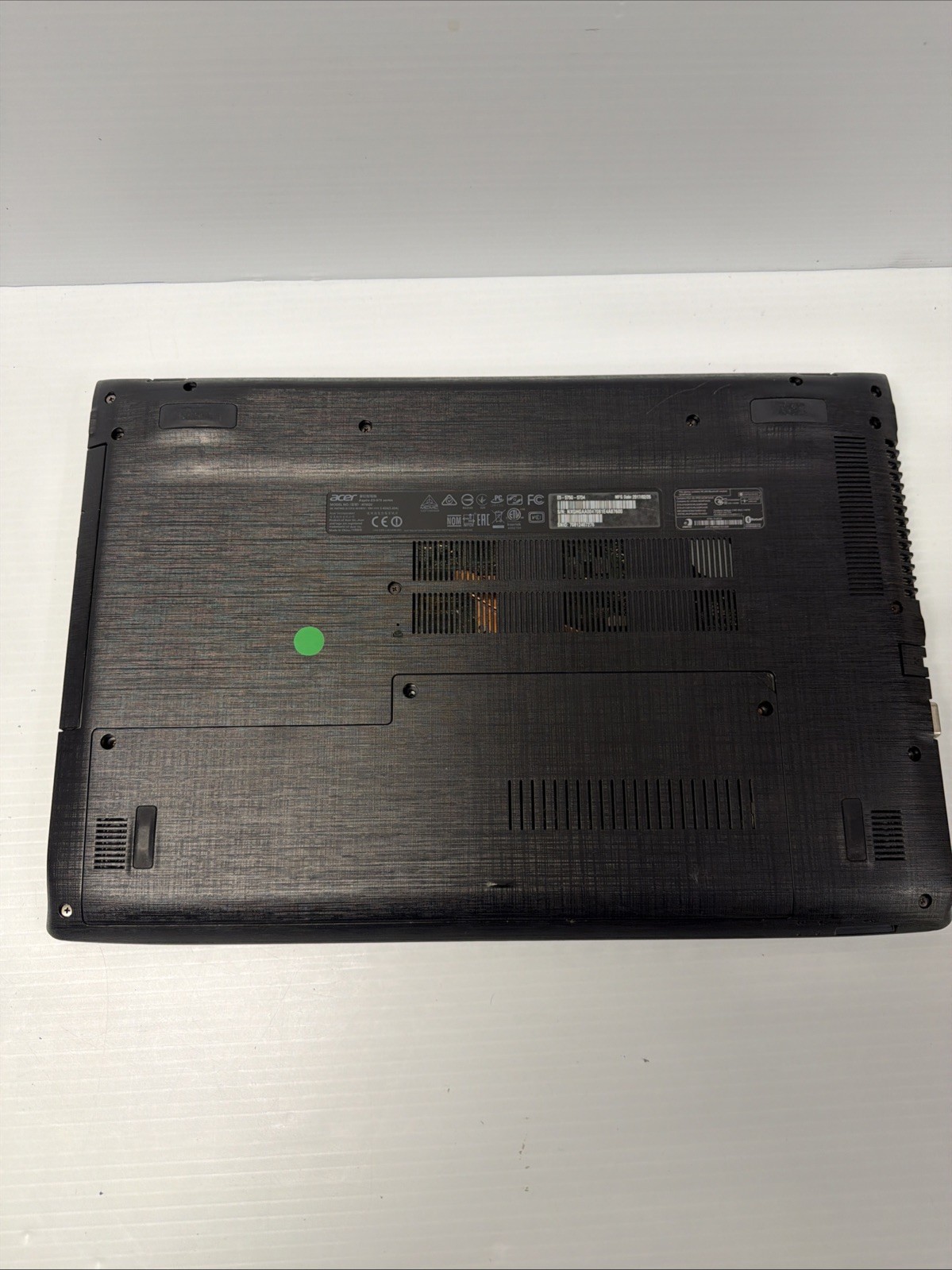 Lot of 4 Laptops Acer Aspire Fujitsu Pentium i5 For Parts Repair Bundle