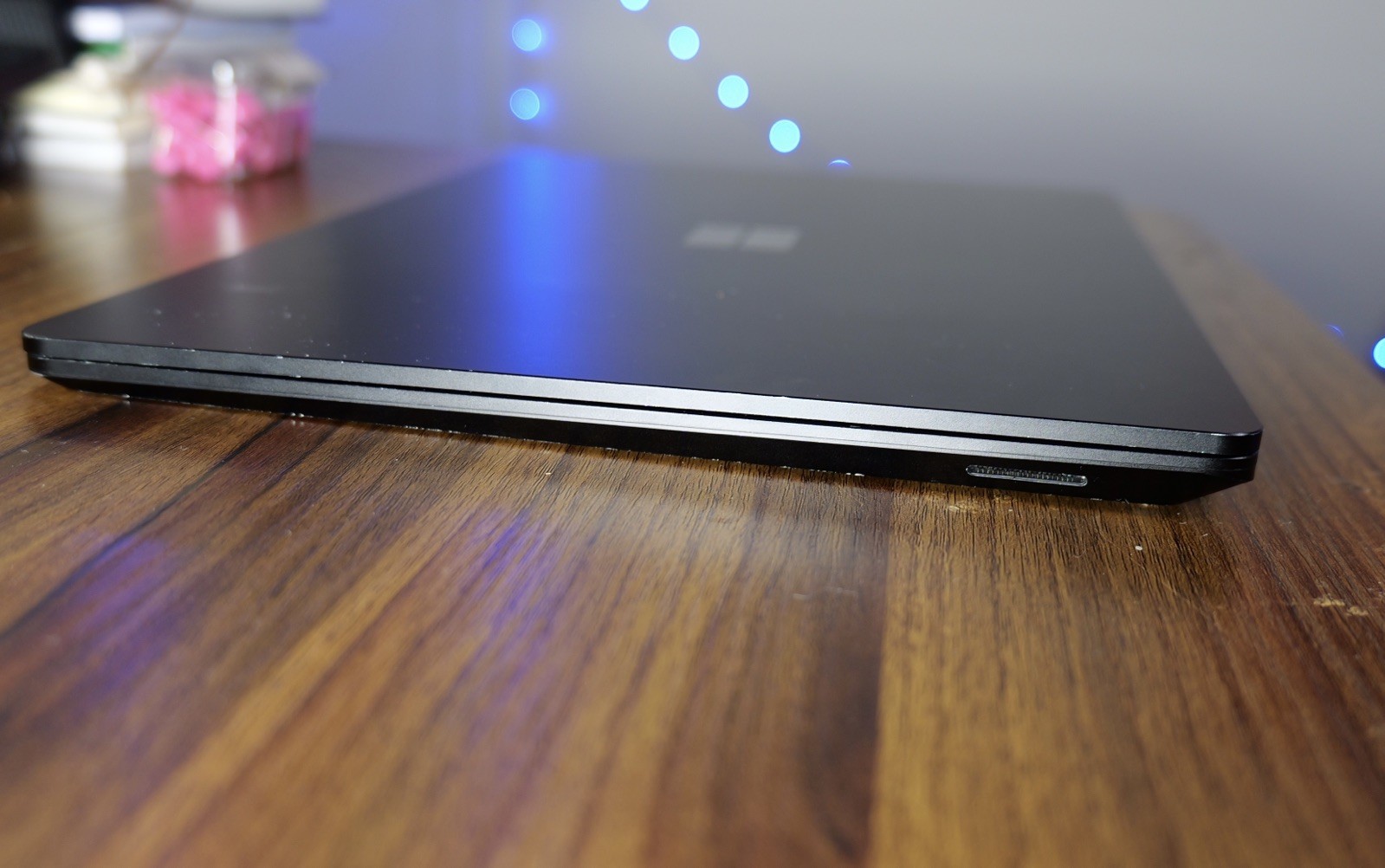 Microsoft Surface Laptop 4 13.5” Touch-Screen AMD Ryzen 5, 16GB Ram 256GB SSD