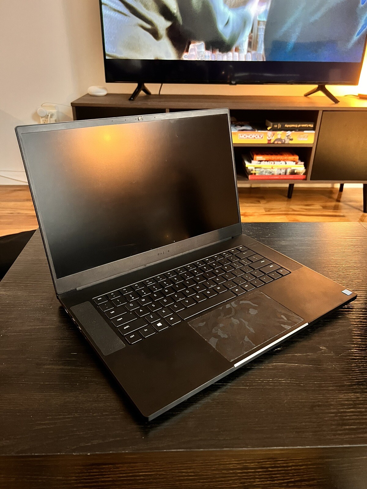 Razer Blade 15 15.6 inch (1TB, Intel Core i7 8th Gen., 2.20 GHz, 16GB) Laptop –