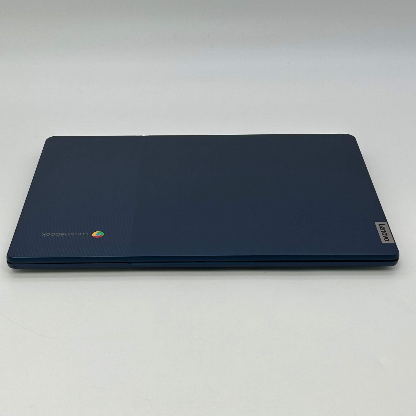 Lenovo IdeaPad Slim 3 Chrome 14M868 14″ Kompanio 520 2.0GHz 4GB RAM 64GB SSD