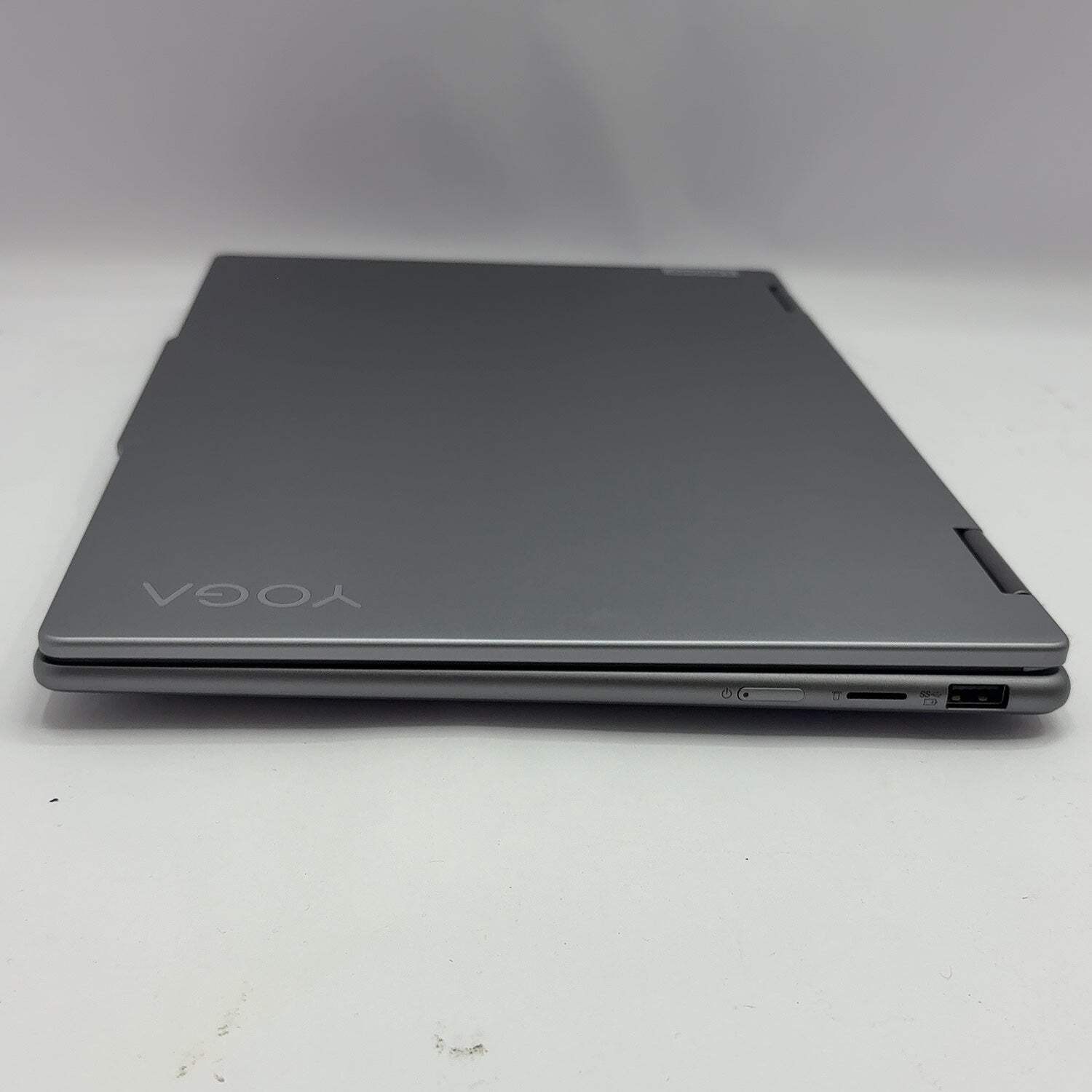 Lenovo Yoga 7 2-in-1 14AHP9 14″ Ryzen 5 8640HS 3.5GHz 8GB RAM 512GB SSD