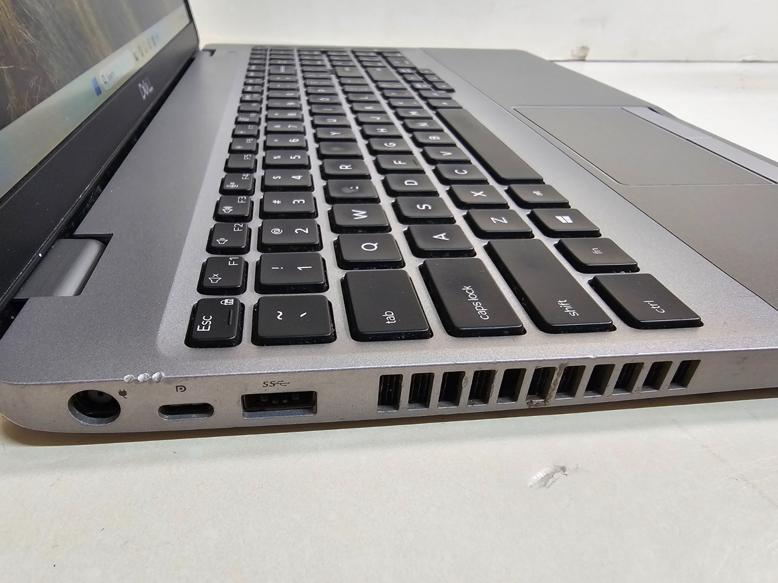 Dell Precision 3550 Laptop – 1.7 GHz i5-10310U 8GB 256GB SSD Webcam 15.6″ – SP14