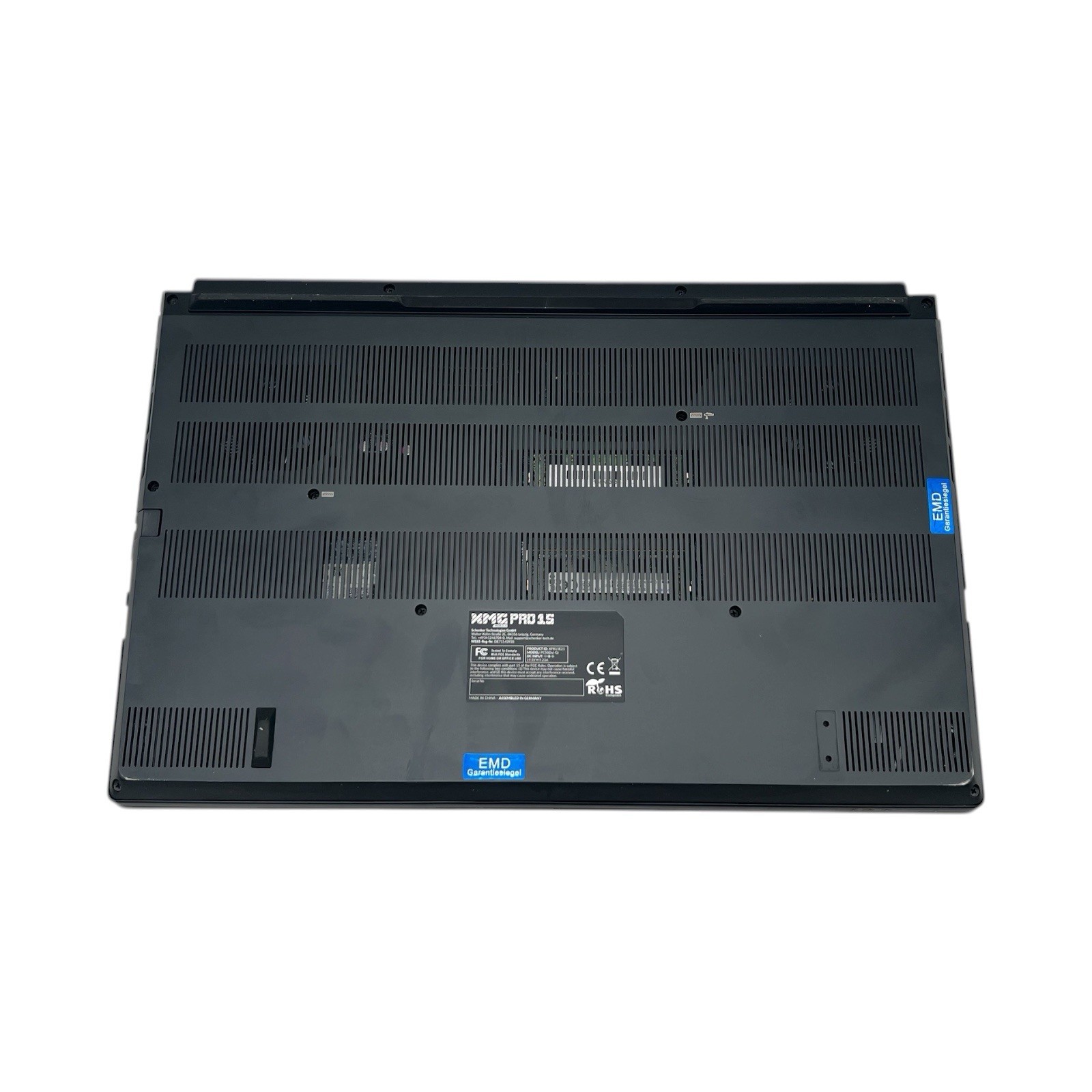 XMG PRO 15 | i7-10870H | 32GB RAM | 1TB M.2 SSD | NVIDIA RTX 3070