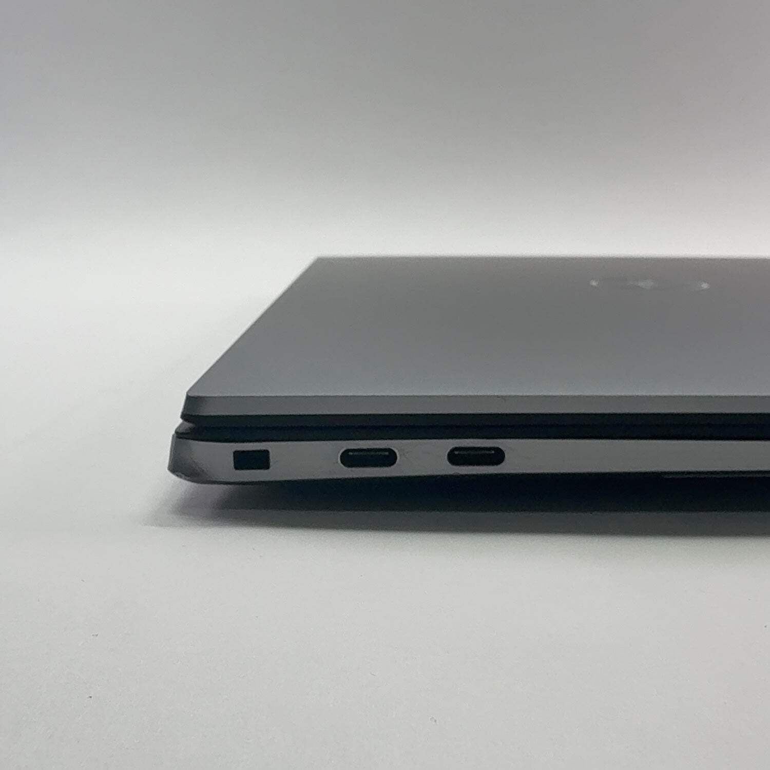 Dell Precision 5560 15.6″ i9-11950H 2.6GHz 16GB RAM 500GB SSD RTX A2000