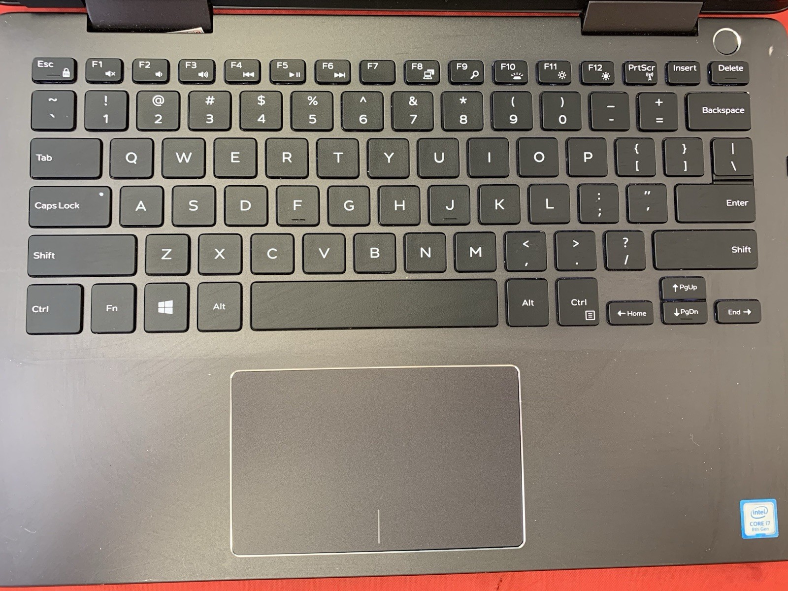 Dell Inspiron 7386 14″ Core i7 16GB 256GB Black FOR PARTS ONLY