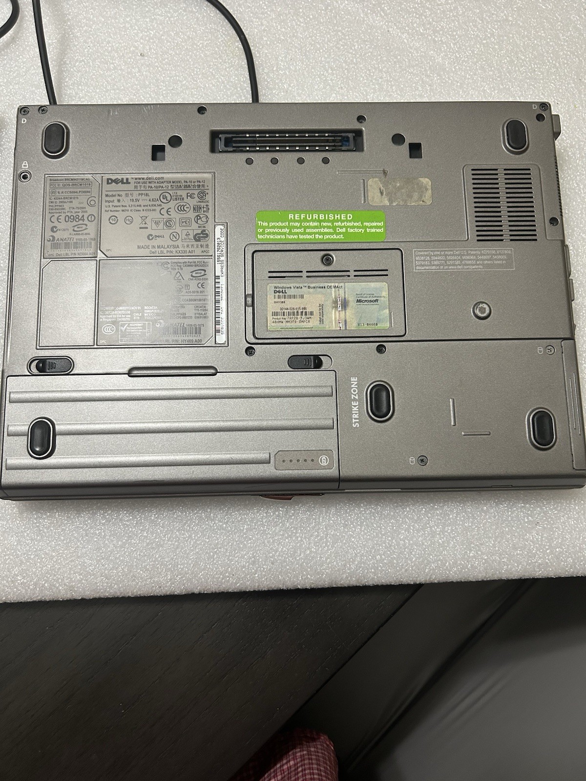 Dell Latitude D630 1GB RAM Laptop Windows Vista Business DVD/CD 14″ With Charger