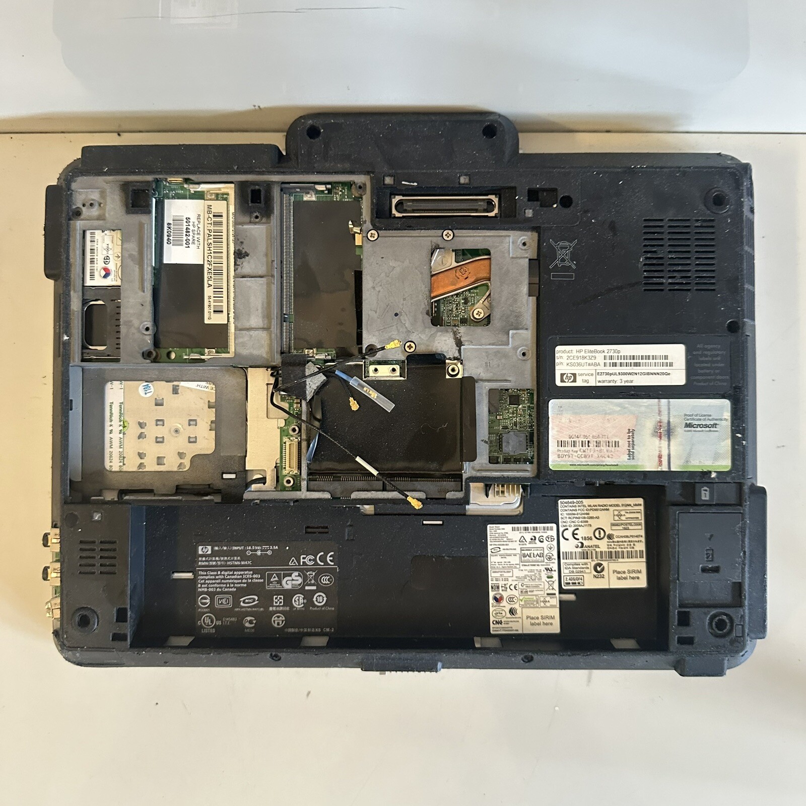 HP EliteBook 2730p 12.1” Laptop Tablet PC Intel Centrino Scraps/Salvage