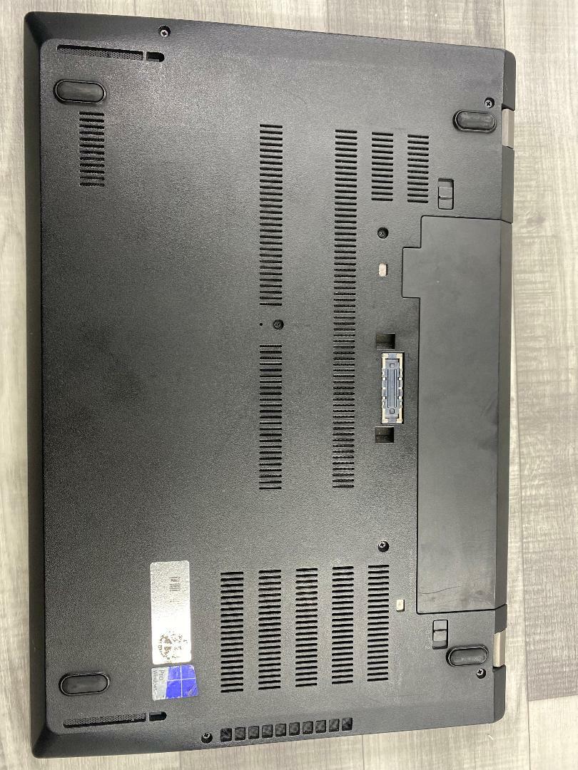 Lenovo ThinkPad P51S 15.6″ Core i7-6500U 256GB SSD 8GB RAM Quadro M520 Win10 Pro