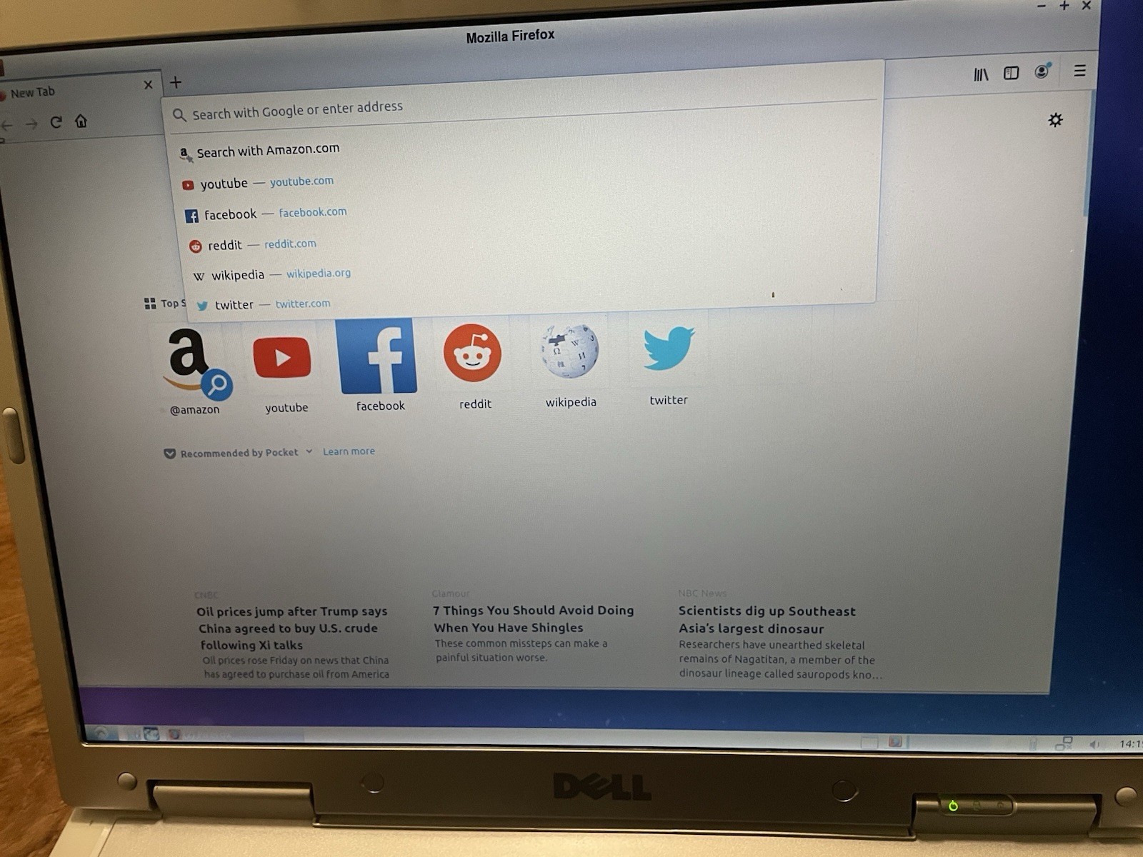 Dell Inspiron 9300 Laptop Linux 18″ PentiumM 1GB + Charger & CarryingCase Wi-Fi