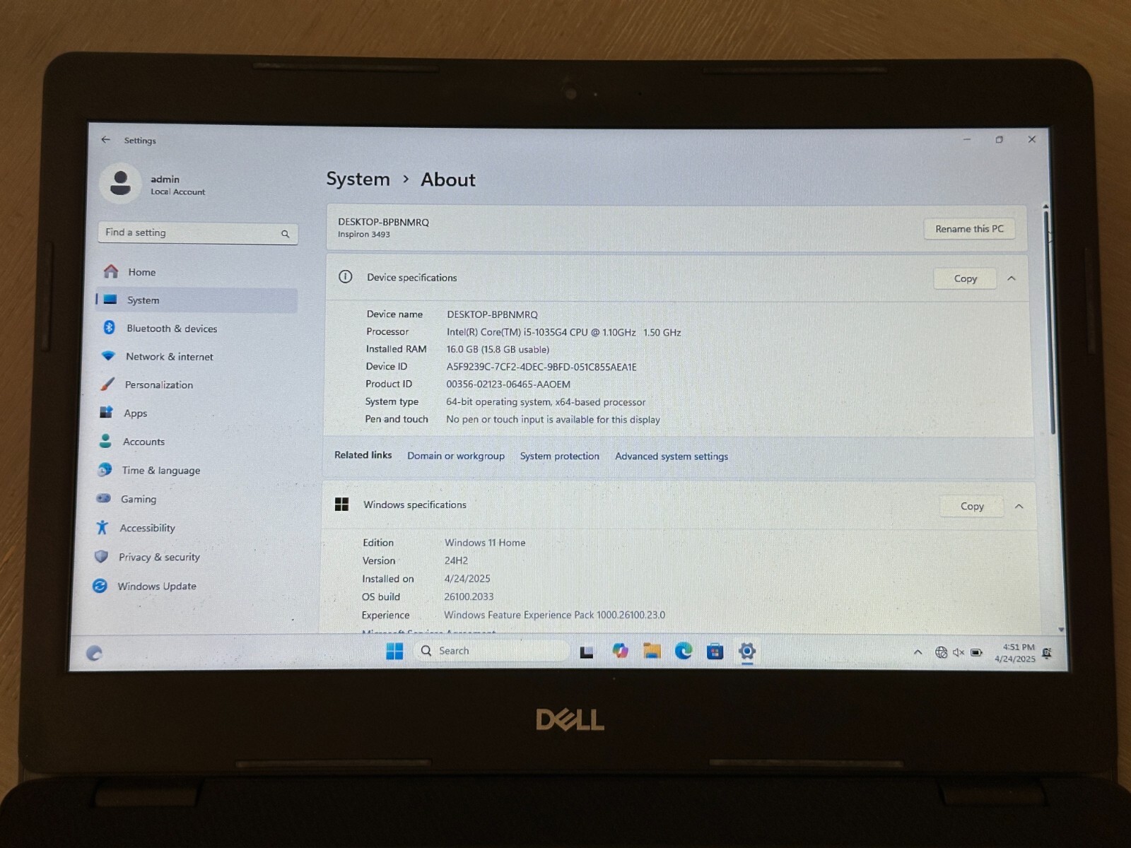Dell Inspiron 3493