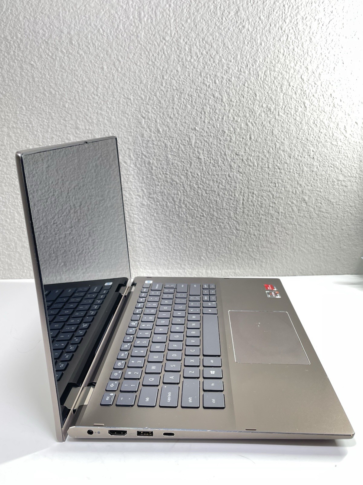 Dell Inspiron 7405 2-in-1 Ryzen 7 4700U 16GB RAM 512GB NVMe Touch Win11Pro