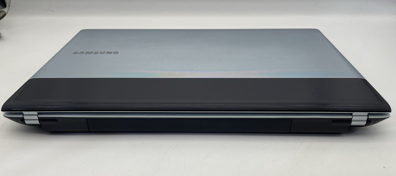 Samsung NP-RV515 Laptop 15.6″ AMD E-350 4GB 320GB Windows 7