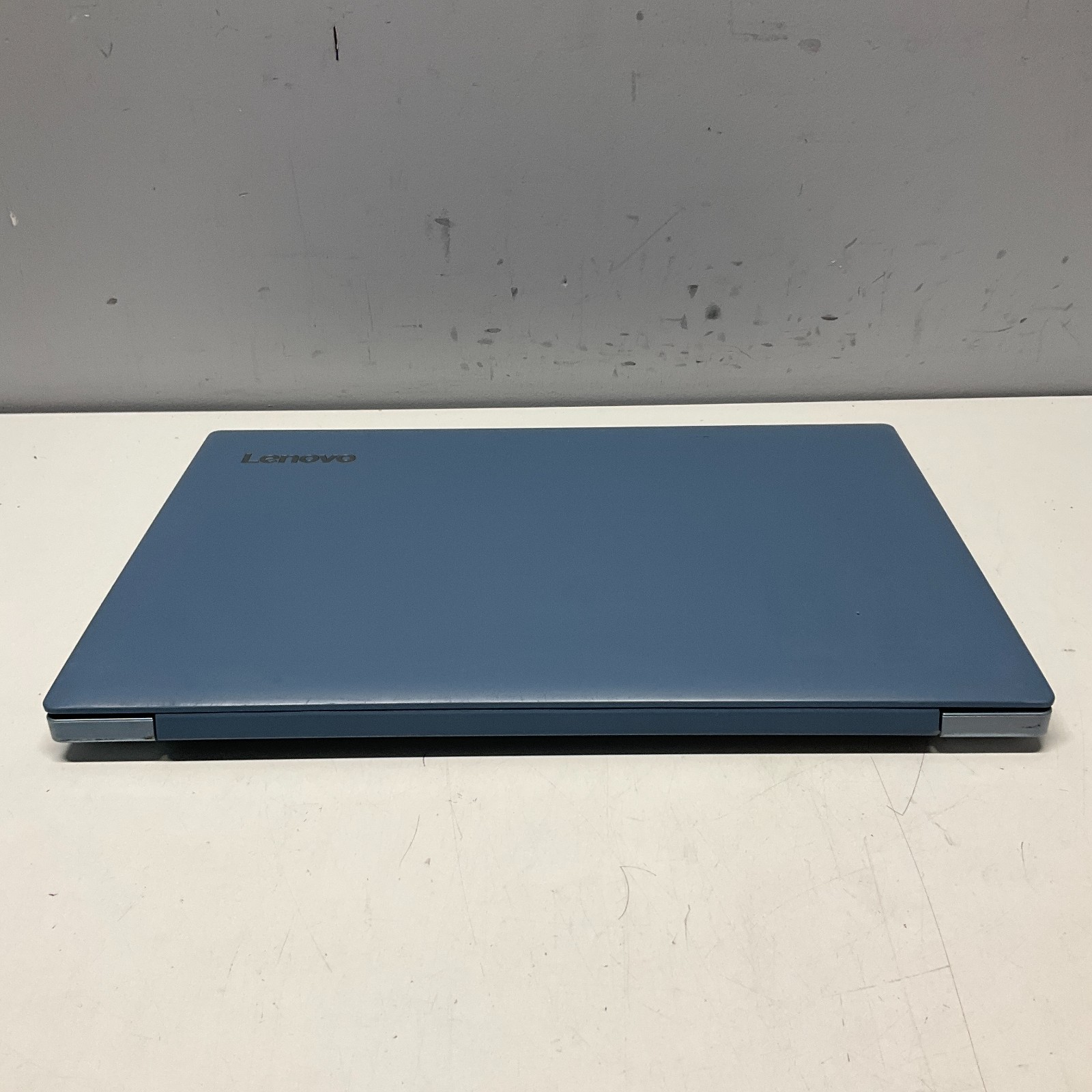 Lenovo IdeaPad 320-15IAP 15.6″ Intel Celeron N3350 @ 1.10 GHz 4GB 1TB HDD Win10