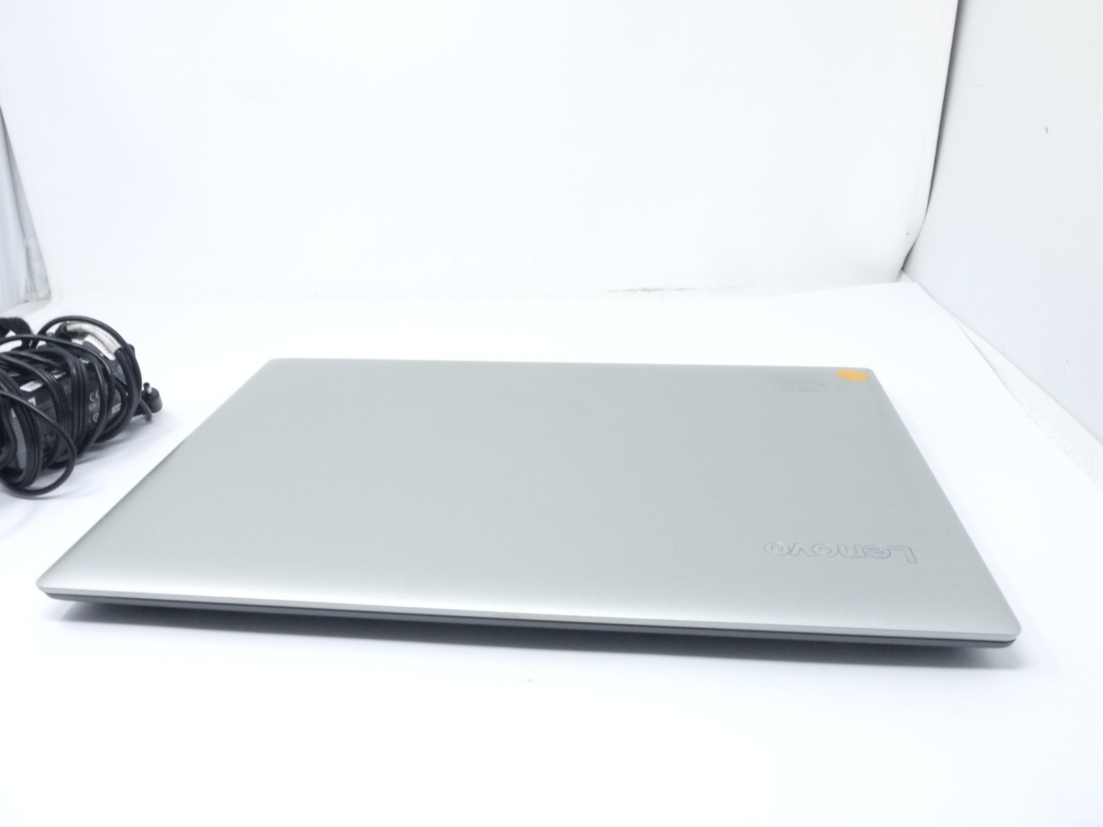 Lenovo Ideapad 320-15ABR 15.6″ Laptop – AMD A12-9720P / 8GB / 1TB HDD / Win11