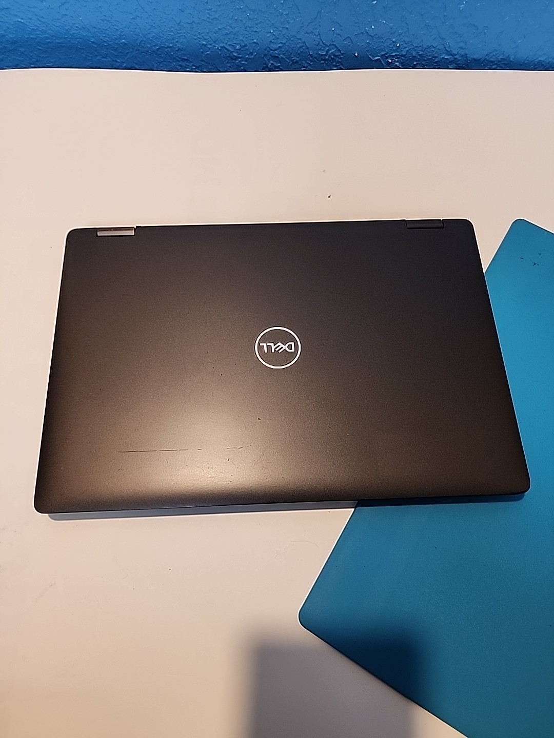Dell Latitude 5300 Laptop 2 In 1 Core i5 8th Gen 16GB RAM 256GB SSD Win 11 Pro