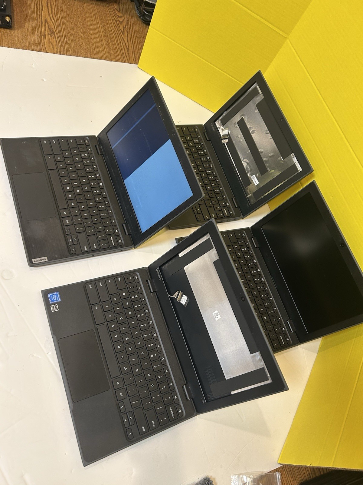 Lot of 4 Lenovo 100e Chromebook 2nd Gen MTK 4GB 32GB For Parts Rep