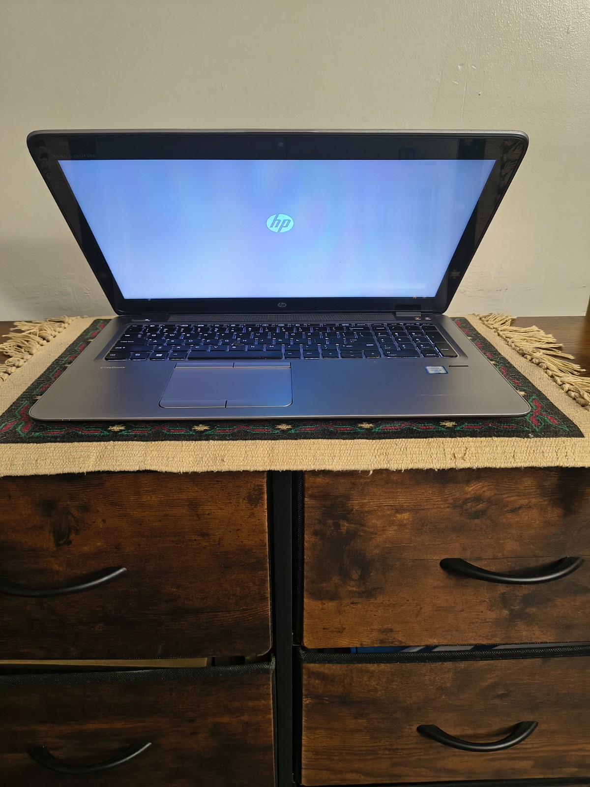HP 15.6″ Elitebook G3 Core i5VPRO@2.4GHz 256GB NVMe SSD+1TB HDD Windows 11 Pro