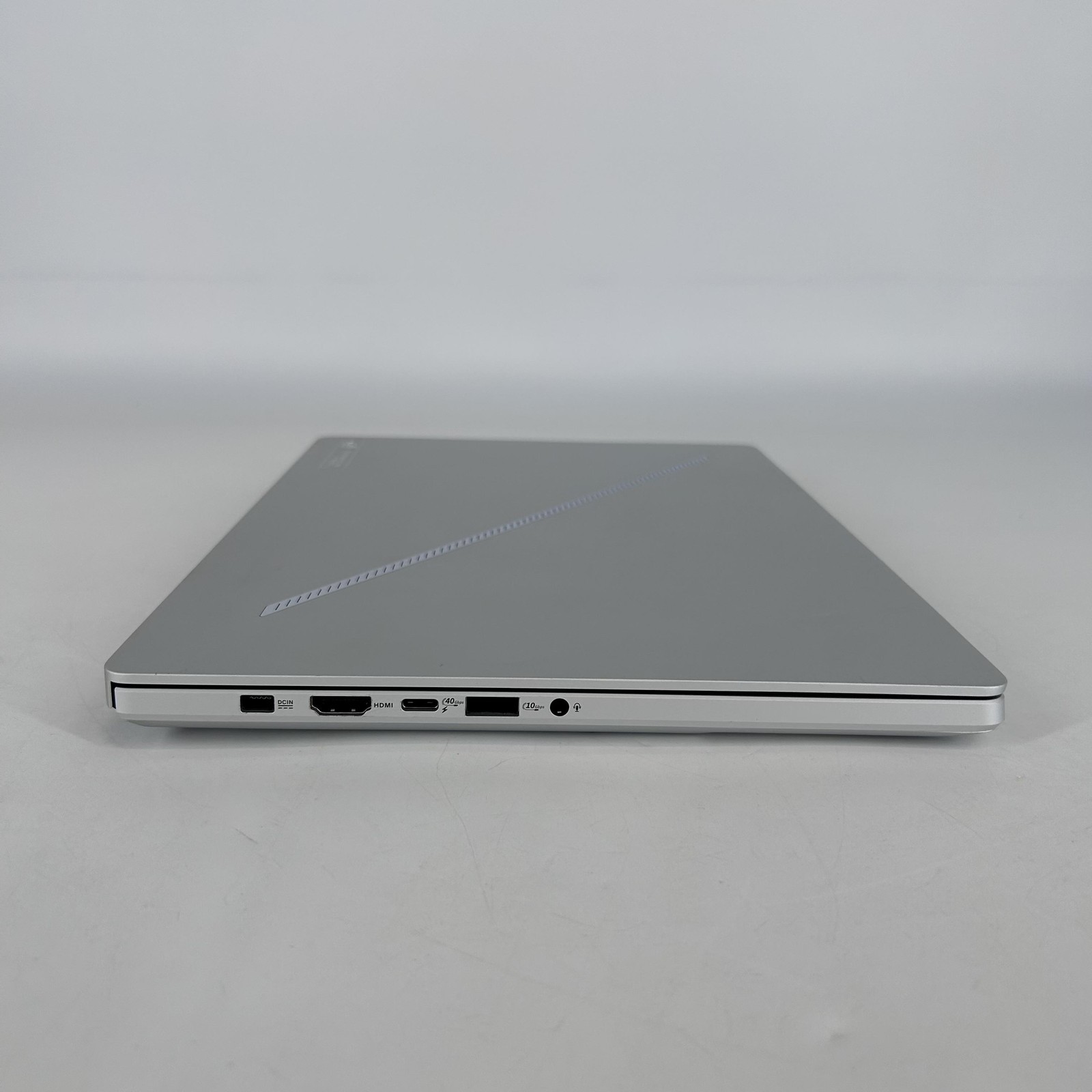 Asus ROG Zephyrus G14 GA403 120Hz QHD+ Ryzen AI 9 HX 370 32GB 1TB RTX 5070 Ti