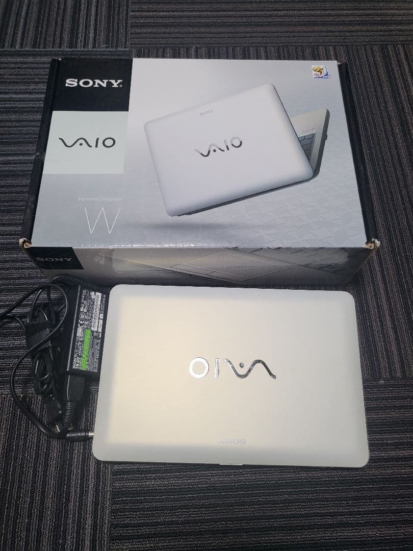SONY VAIO VPCW119XJ/W Mini Laptop Used Japan Genuine