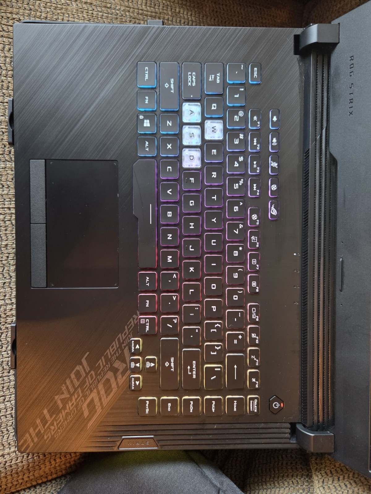 Asus ROG Strix G15 15 2021 Laptop I 15.6″ IPS 240Hz 3ms RTX 2060