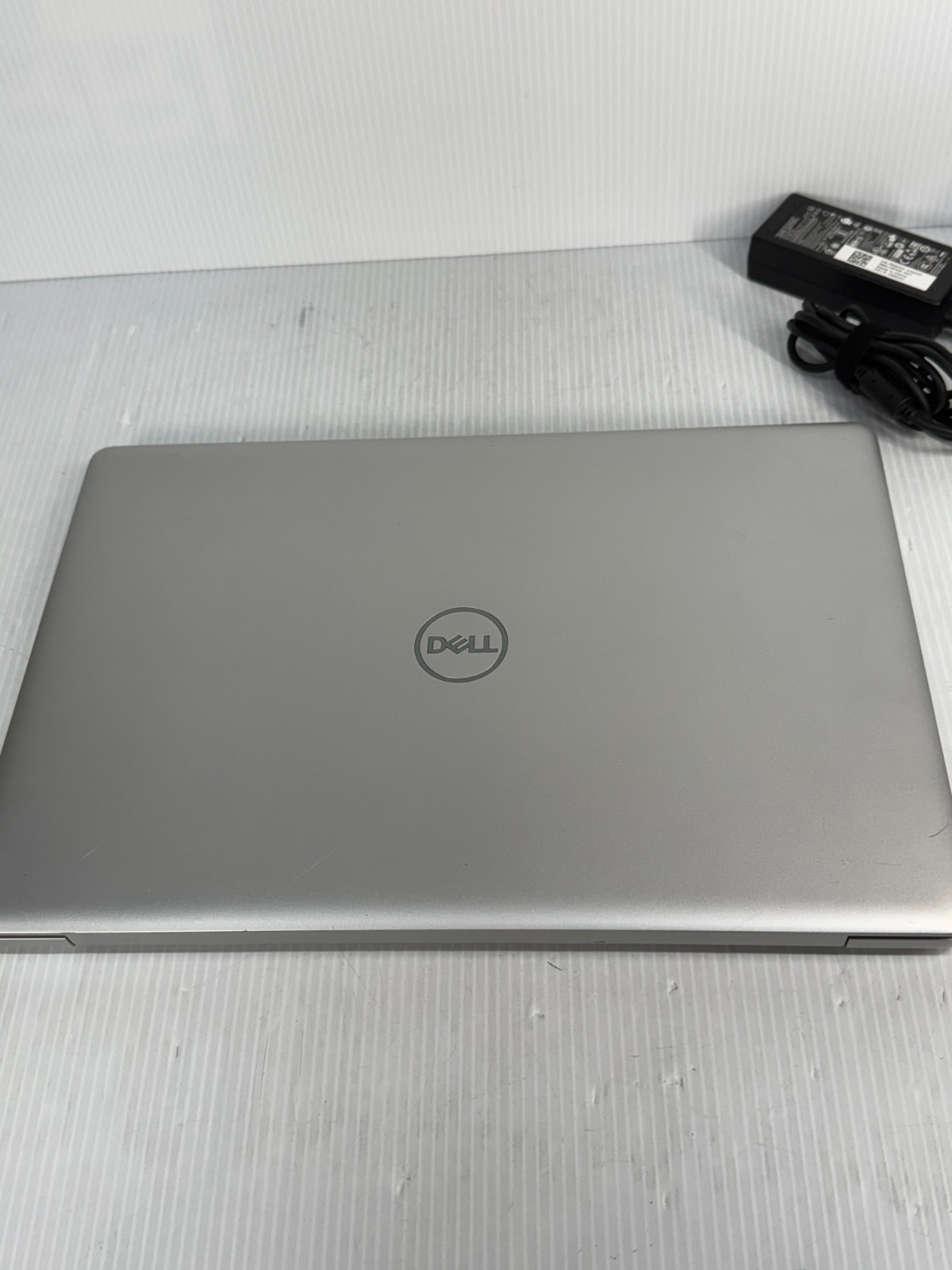 Dell Inspiron 5570 i5-8250U 15.6″ Windows 11 Laptop 256GB SSD 16GB *SEE PICS