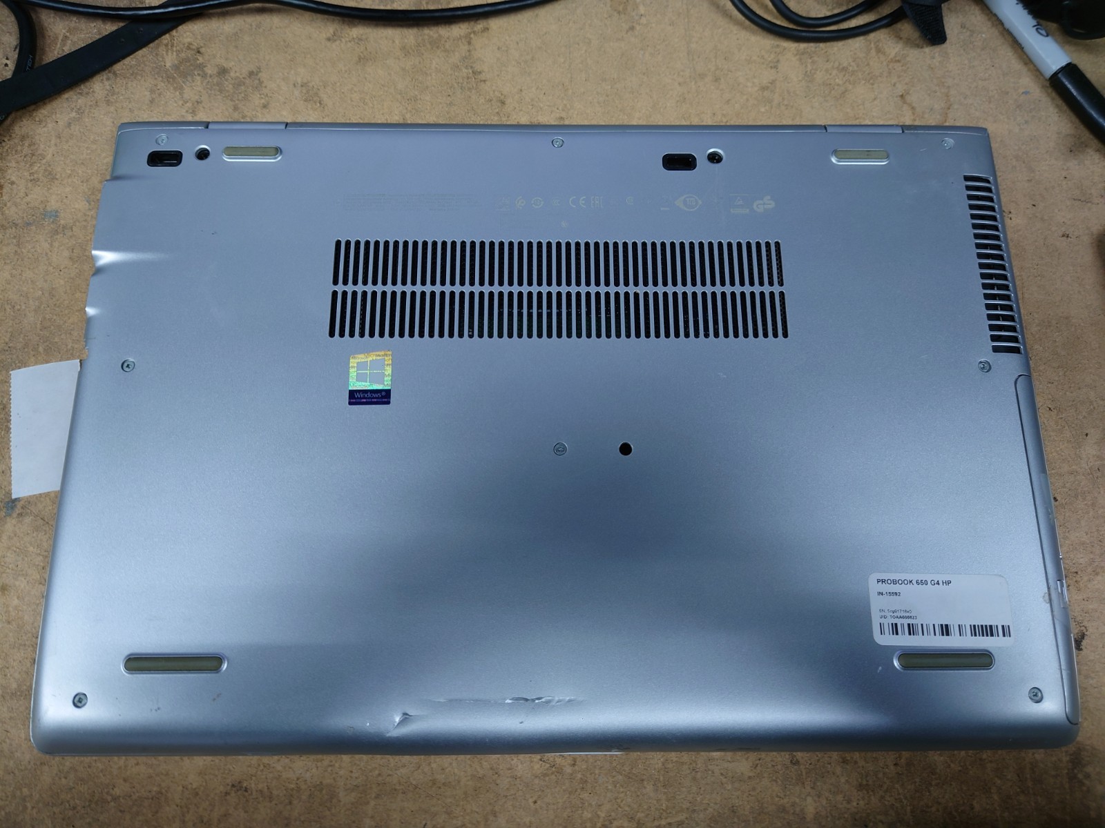 HP ProBook 650 G4 15.6″ i5-8350U 8GB RAM NO SSD/OS