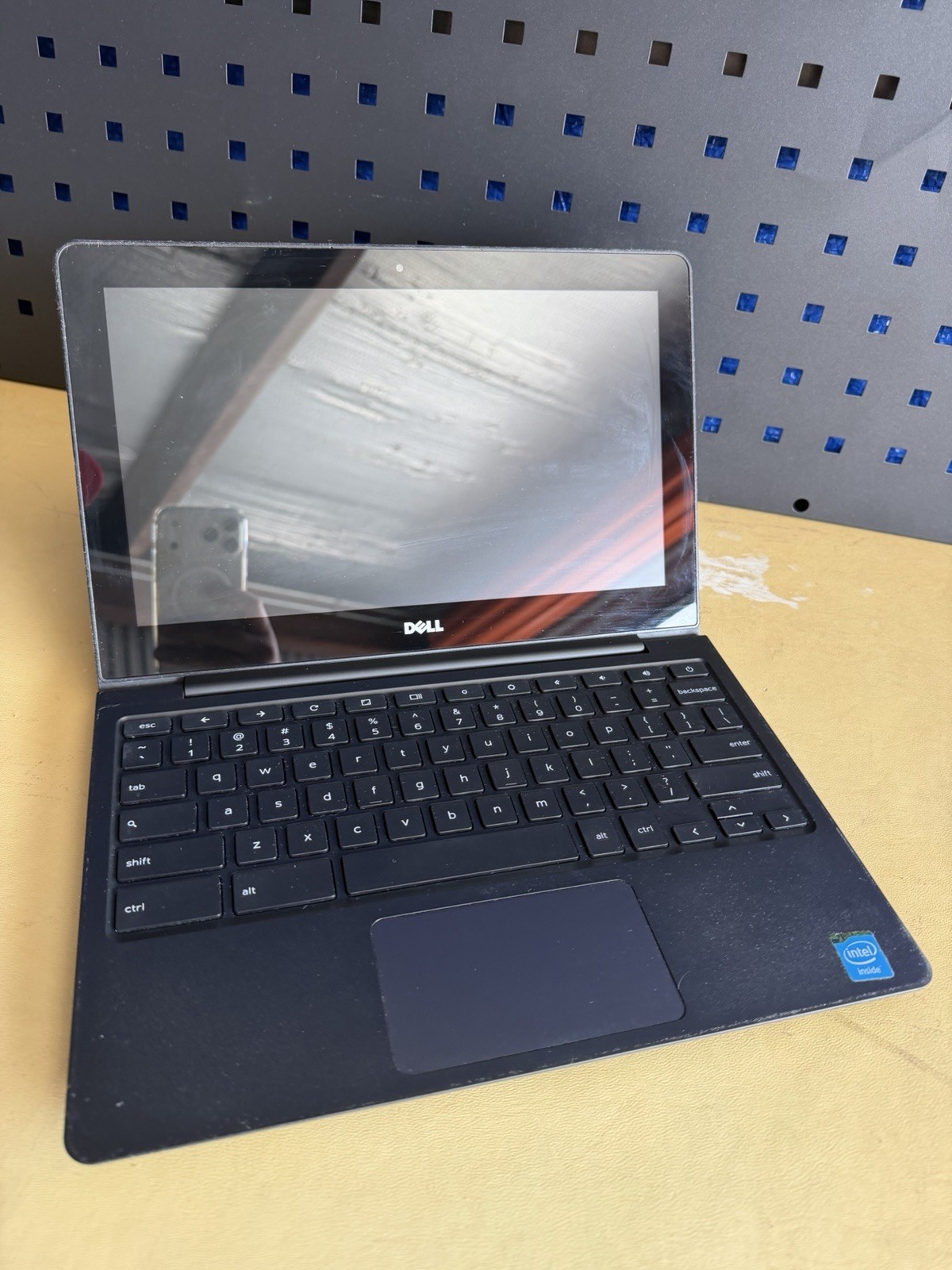 Dell Chromebook 11 CB1C13 Laptop 11.6” -No Charger AS-IS