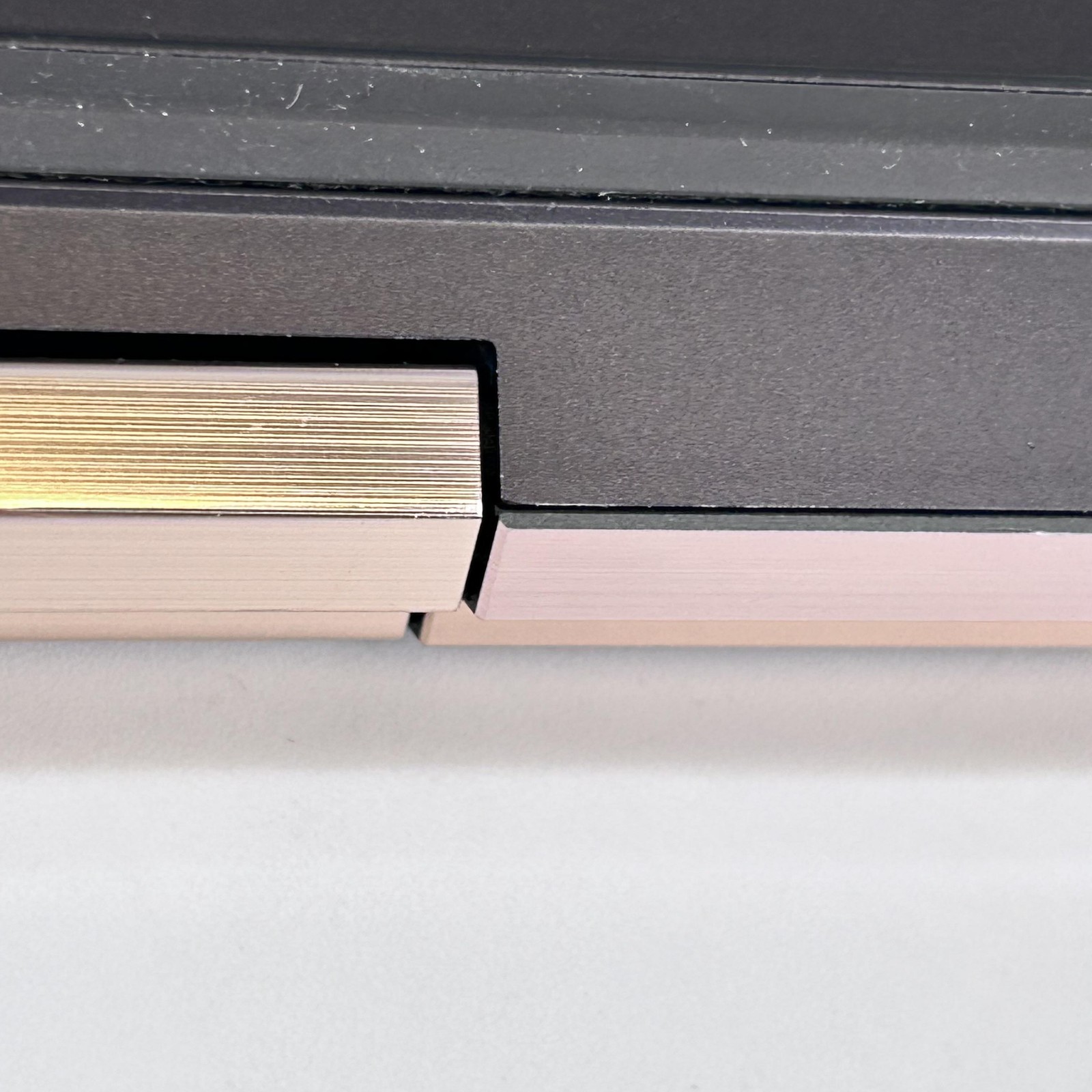HP Spectre 15 x360 4K TOUCH i7-10510U 1.80GHz 16GB 512GB SSD MX330 – FRAME GAP