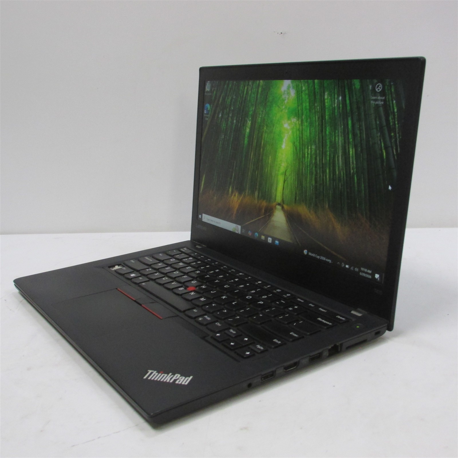 Lenovo Thinkpad T470 i5-7200U 2.5GHz 8GB RAM 128GB m.2 14″ Win 10 Pro MISS KEY