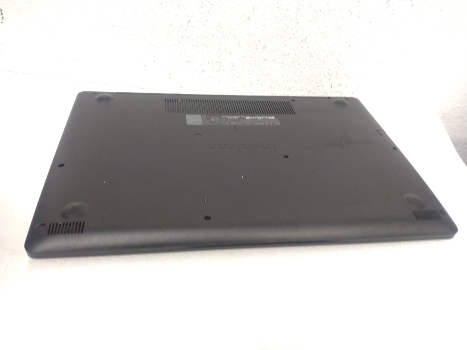 Dell Inspiron 15 3000 15.6” Touch Intel Core i7-1065G7 1.3GHz 12GB 1TB HD Win11