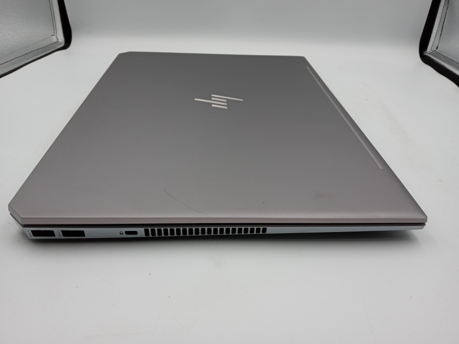 HP ZBook Studio G5 15″ i7-8850H 4GB RAM 128GB SSD Win11 – NO BATTERY – READ -RR