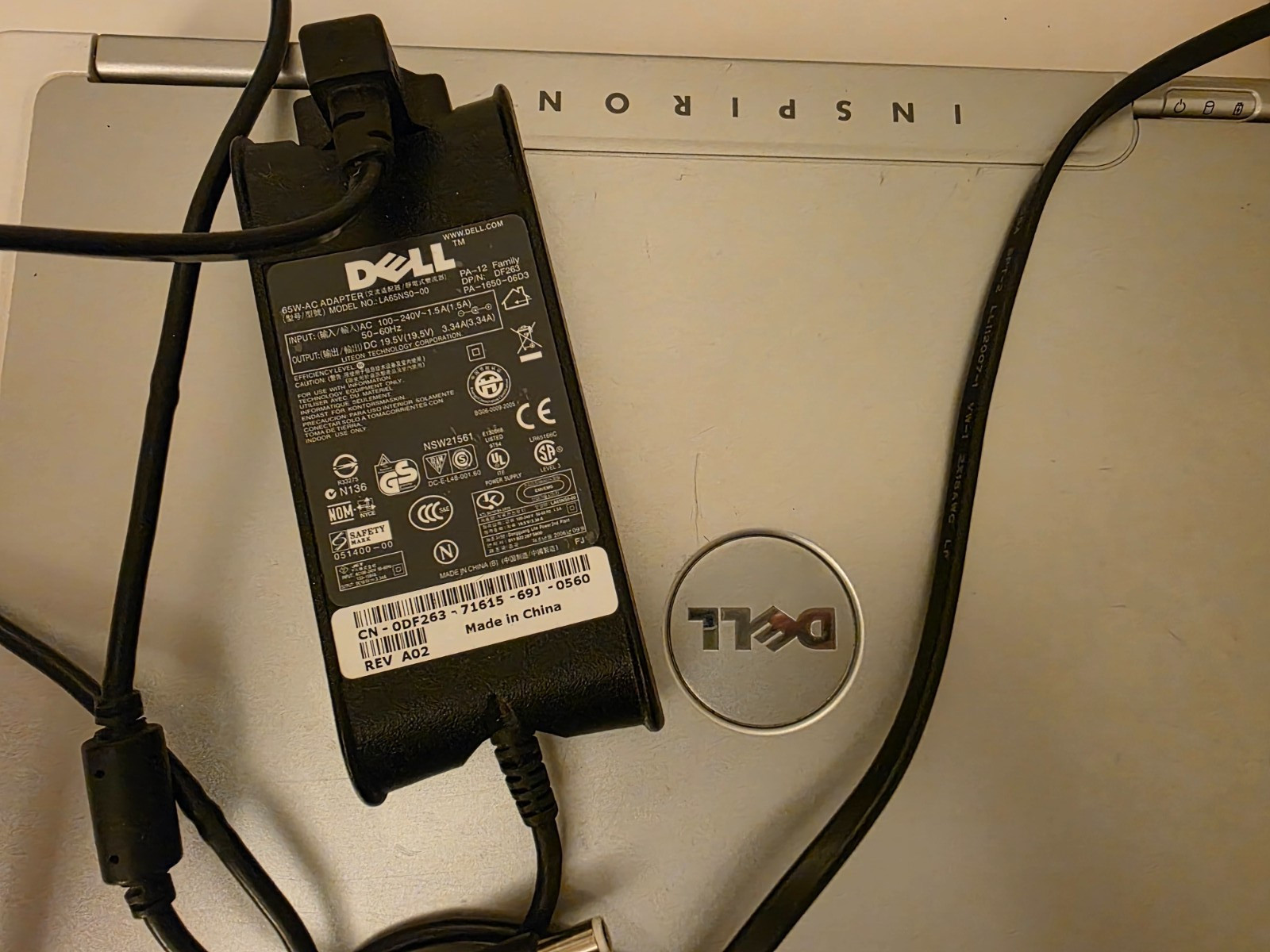 Dell Inspiron 6000 – PP12L – 15.5” Laptop with Adapter