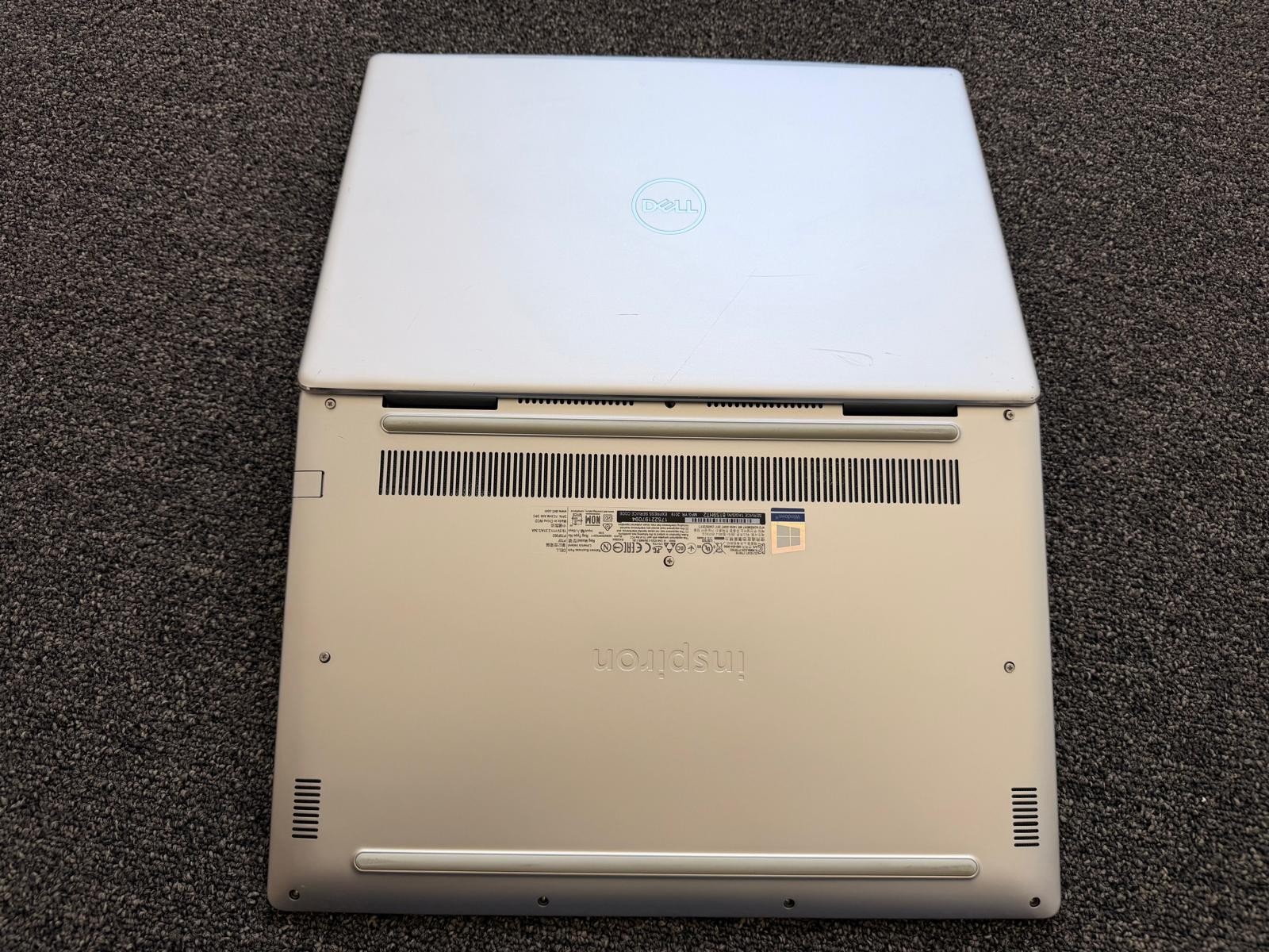 Dell Inspiron 15 7000 Intel core i7-7500U CPU 2.70Ghz 8GB 256GB SSD Win11Pro