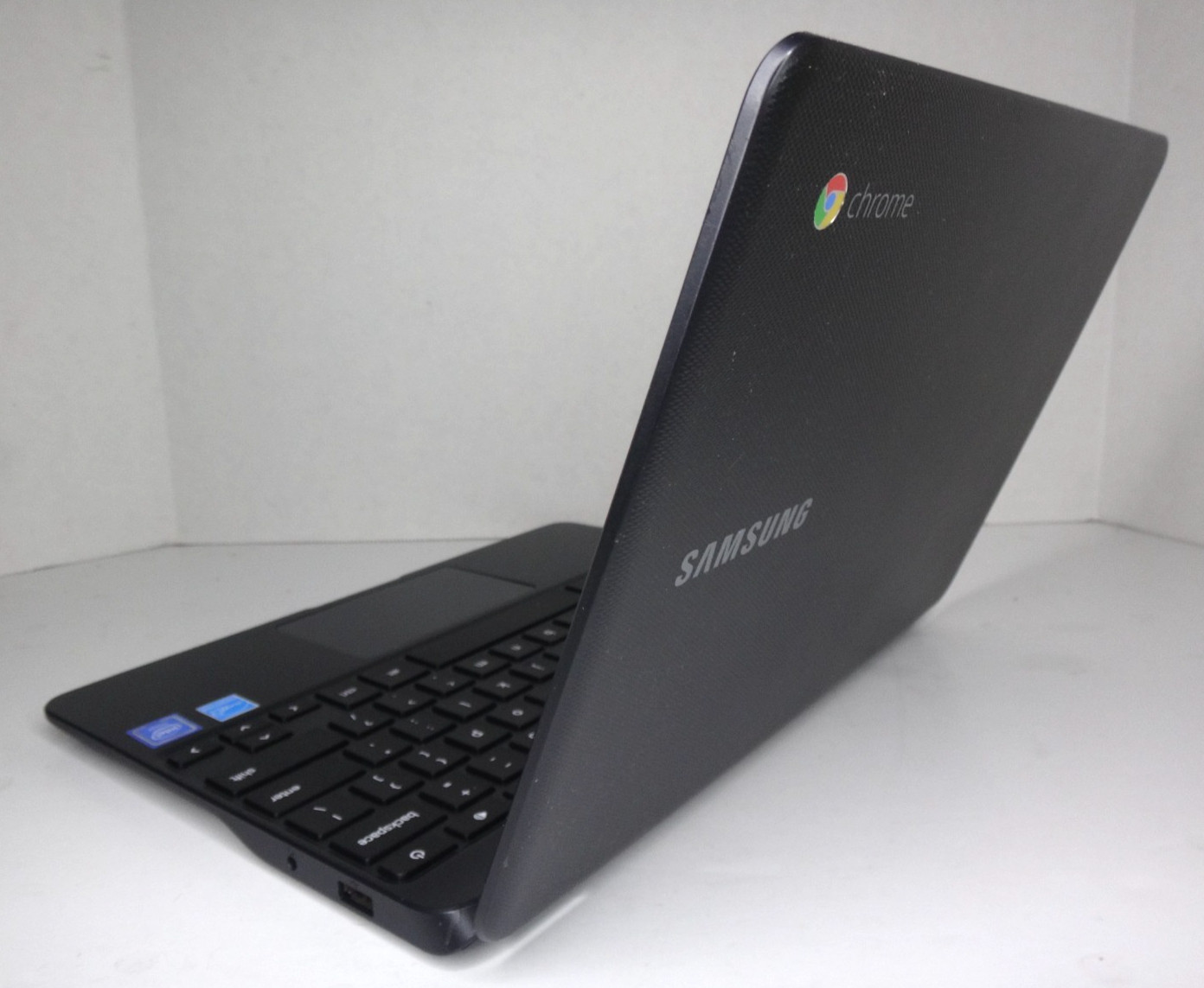 Samsung Chromebook XE500C13 11.6 Notebook Laptop GOOD BATTERY / TESTED / WORKING