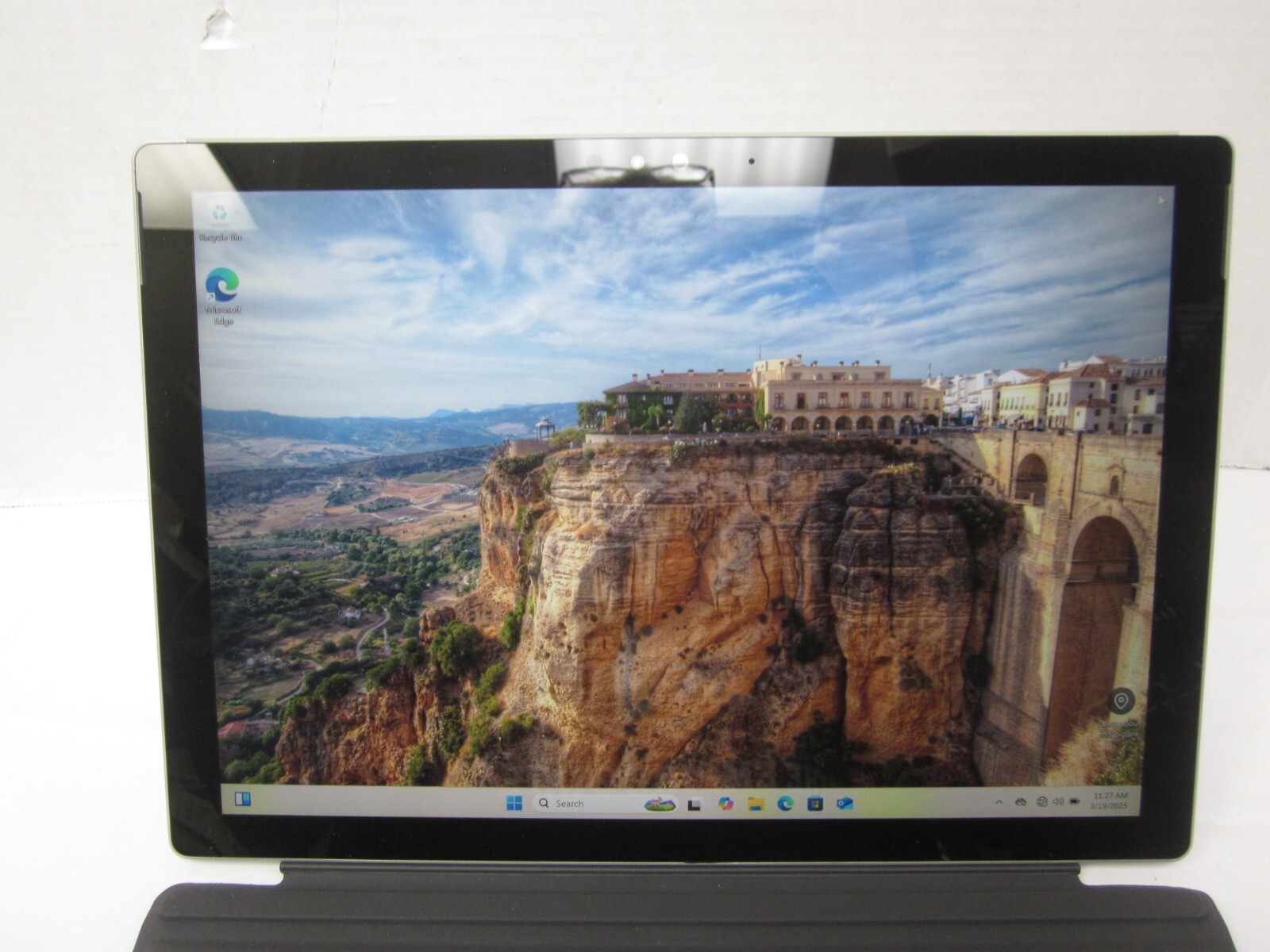 Microsoft Surface Pro 4 1724 I7-6650U @ 2.2GHz 256GB 8GB WIN11PRO READ