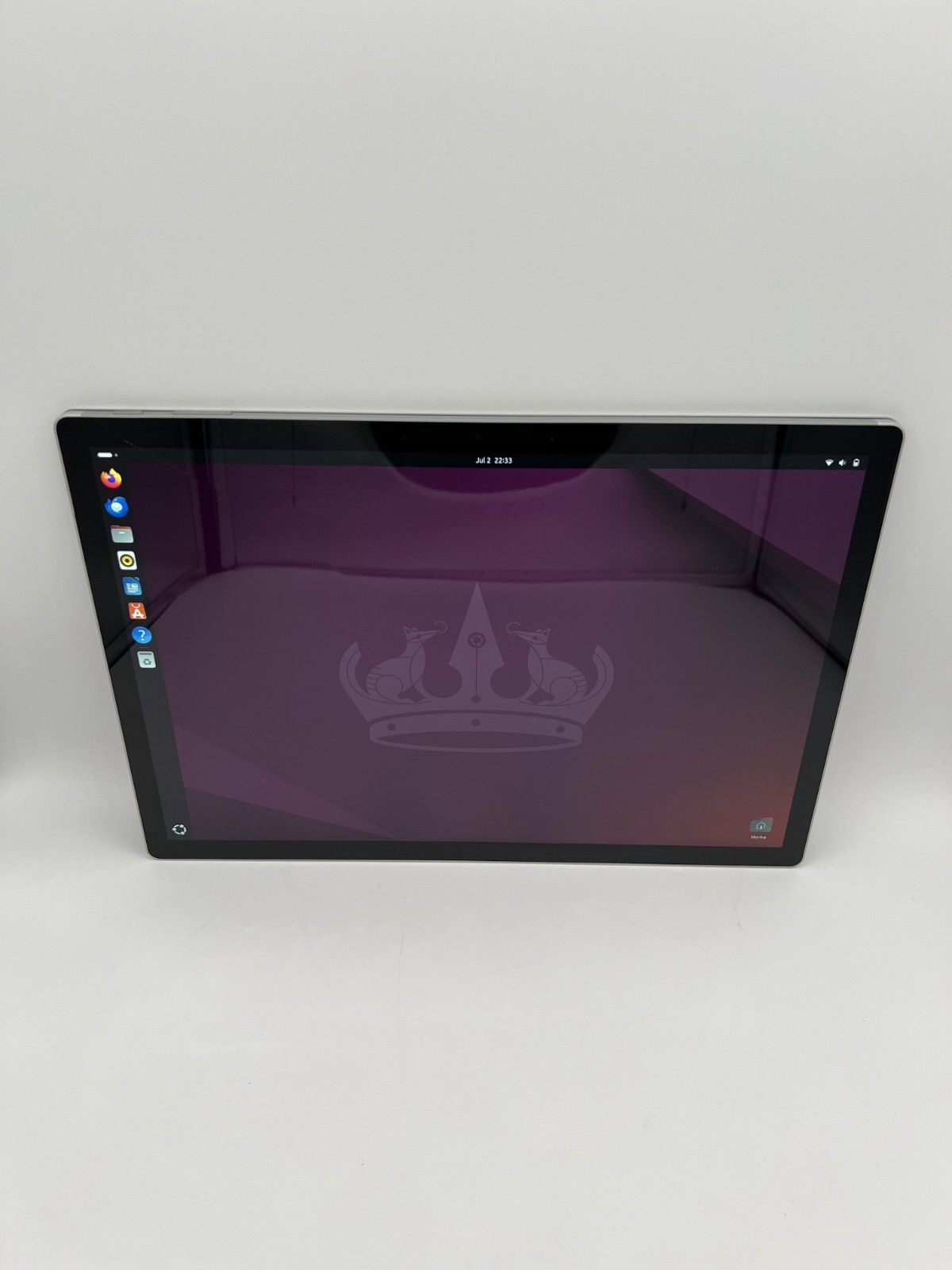 Microsoft Surface Book 3 15″ i7-1065G7 16GB 256GB SSD Ubuntu LTS 24.04