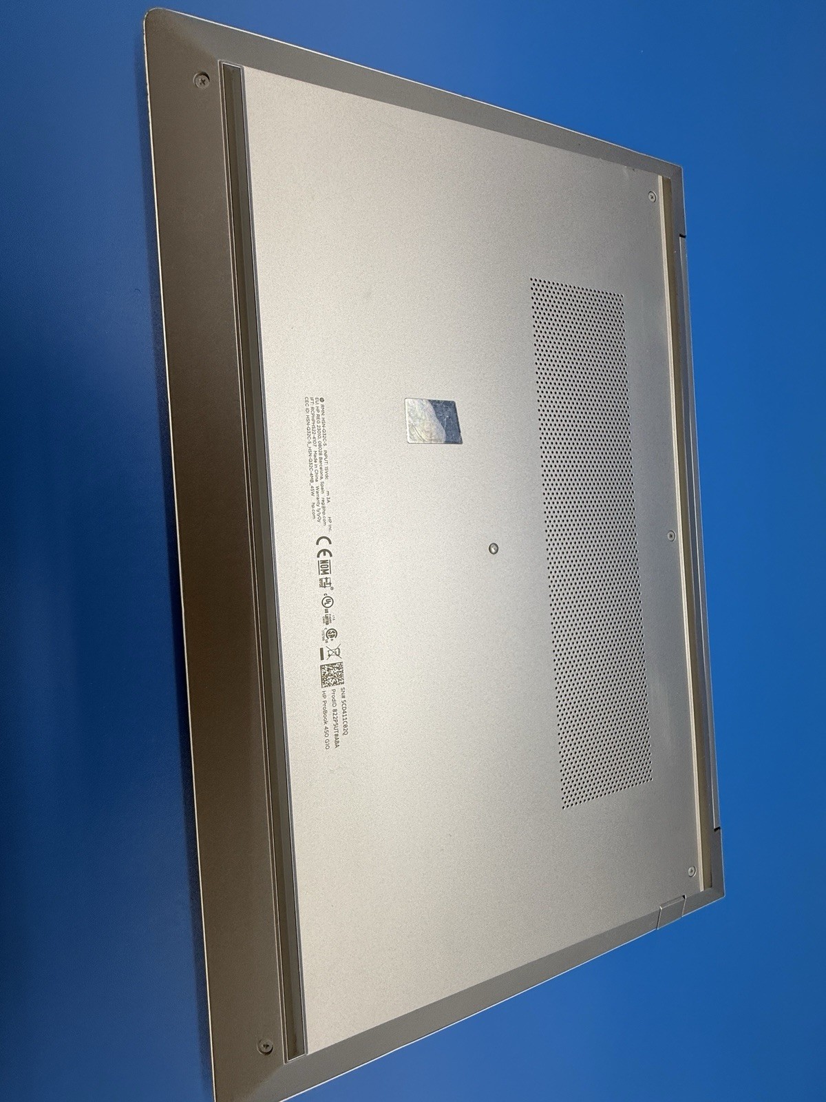 HP ProBook 450 G10 15.6 FHD 1.7 GHz i7-1355U 32GB 1TB SSD Good