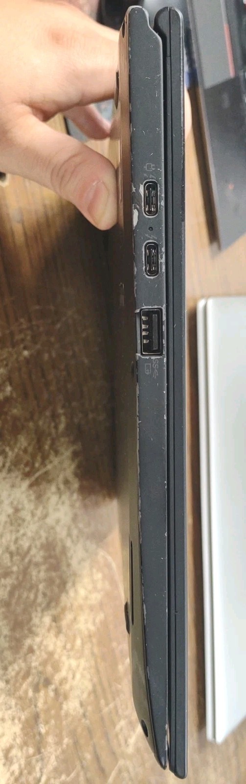 Lenovo ThinkPad x1 yoga 14″ W/ i5-8350U 1.7ghz, 16GB, 256GB, TOUCH, STYLUS.