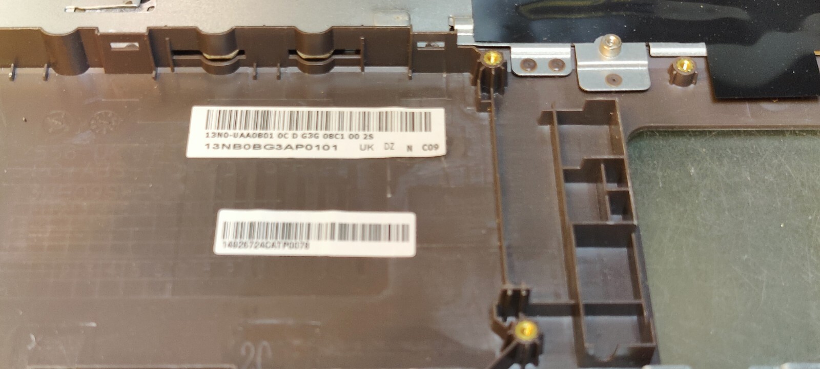ASUS X556U F556U A556U K556U SCOCCA PALMREST 13NB0BG3AP0101 13N0-UAA0801