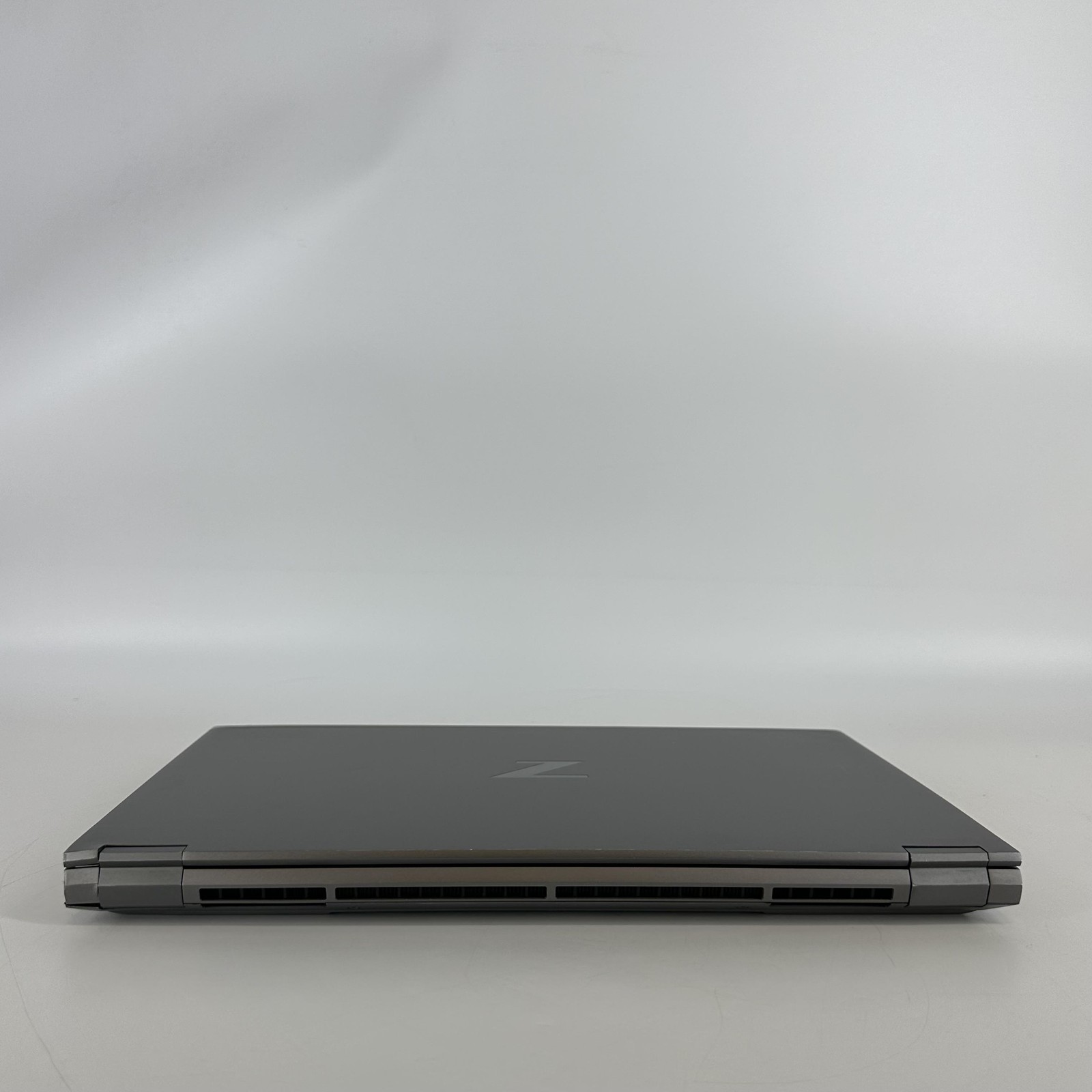 HP ZBook Fury 15 G8 FHD Xeon W-11955M 2.60GHz 64GB 1TB SSD NVIDIA RTX A5000 Good