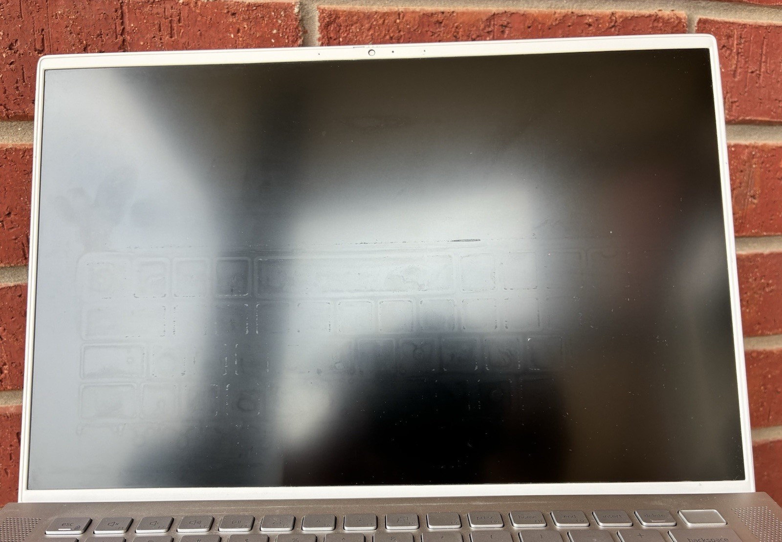 Dell Inspiron 7400 Laptop I7-1165G7, 8GB RAM, 512GB NVMe Drive