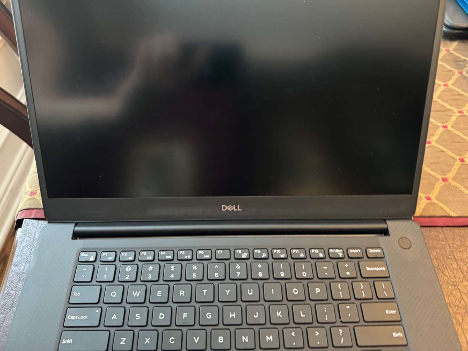 Dell XPS 15 7590