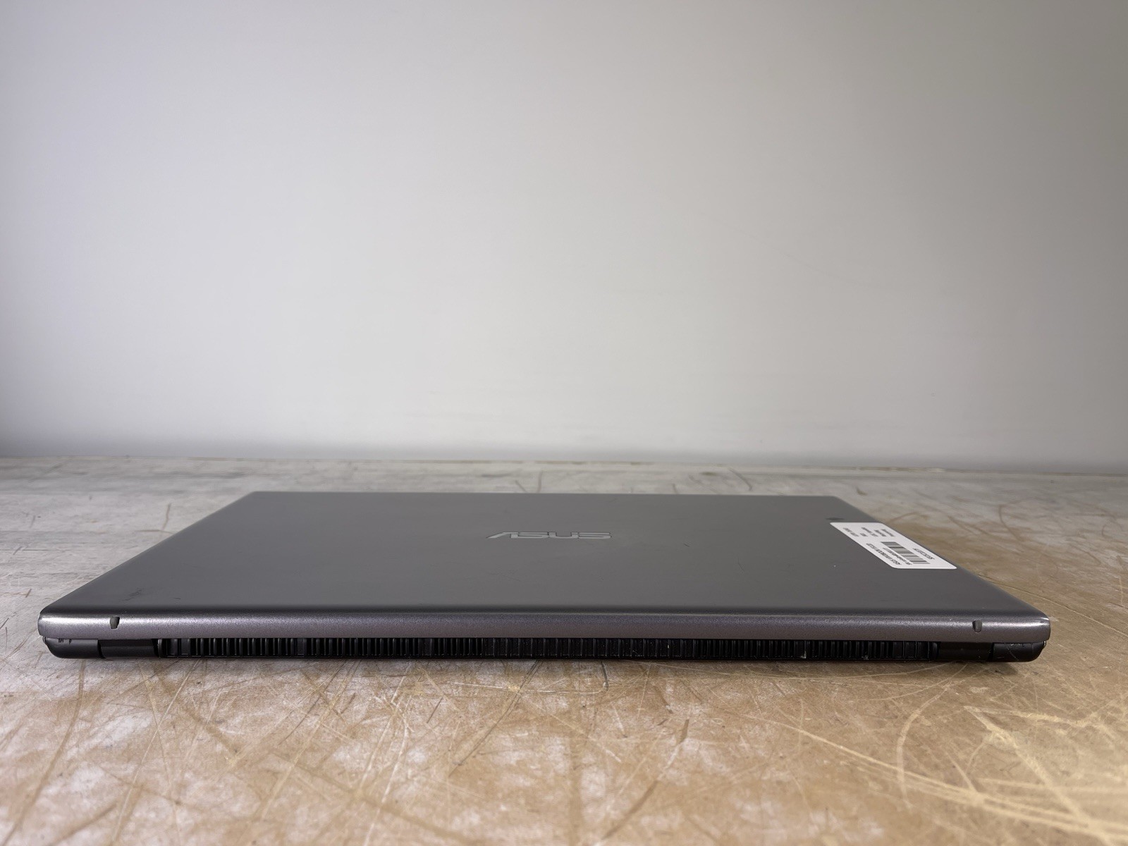 ASUS VIVOBOOK F512D RYZEN 5 3500U @ 2.10GHz, 12GB RAM, NO HDD/OS